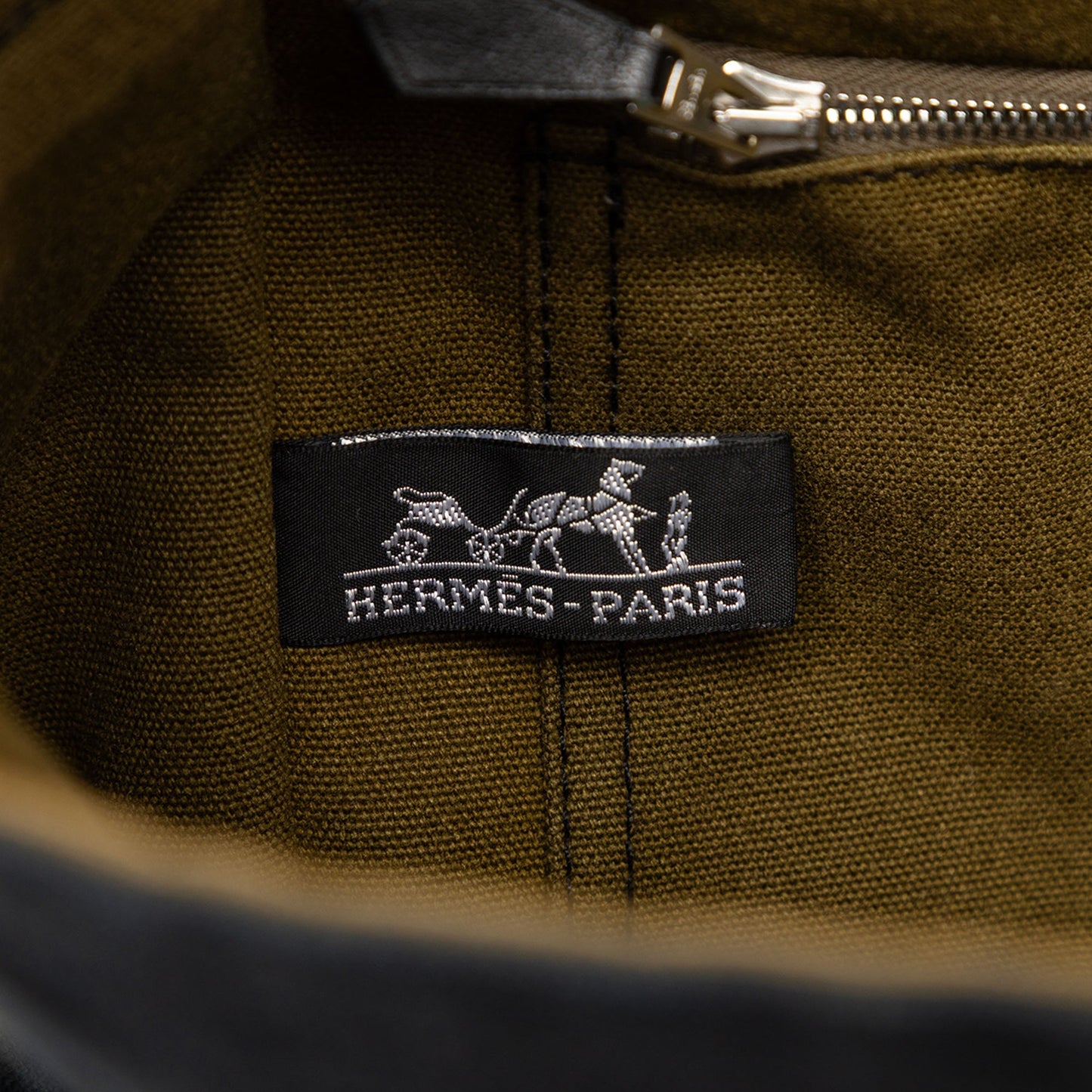 Hermès Bicolor Canvas Fourre Tout Besace MM