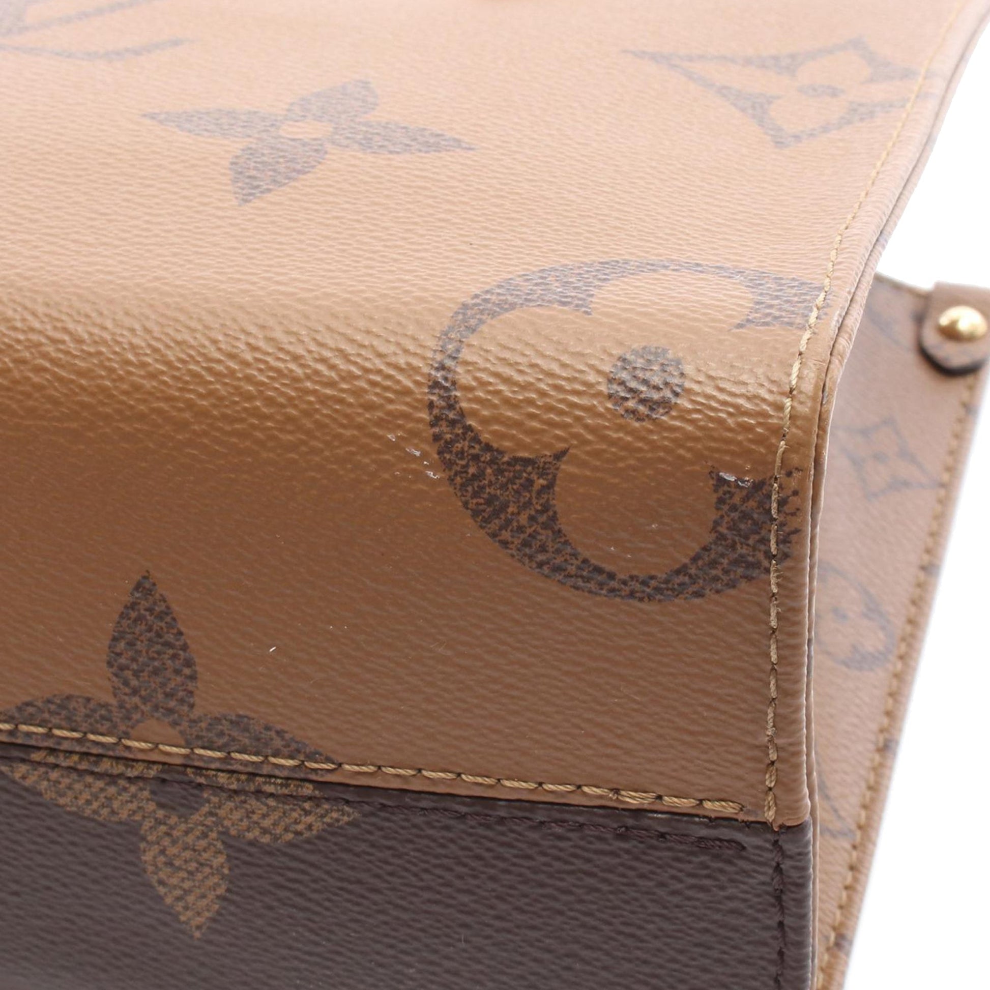 Louis Vuitton Monogram Reverse Giant OnTheGo PM