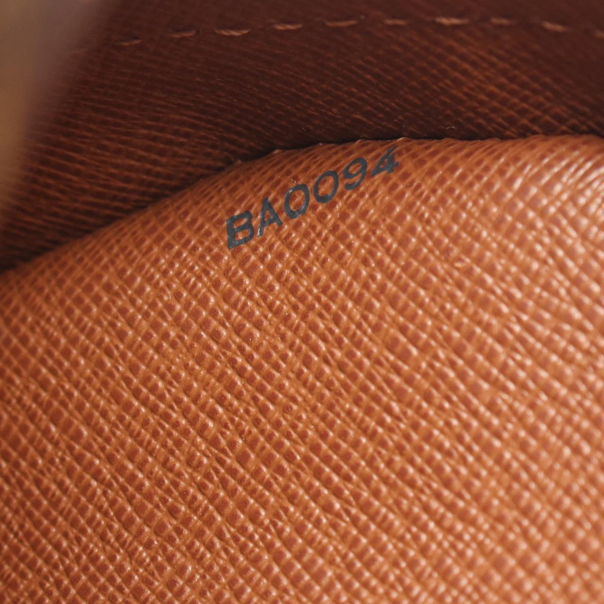 Louis Vuitton Monogram Blois