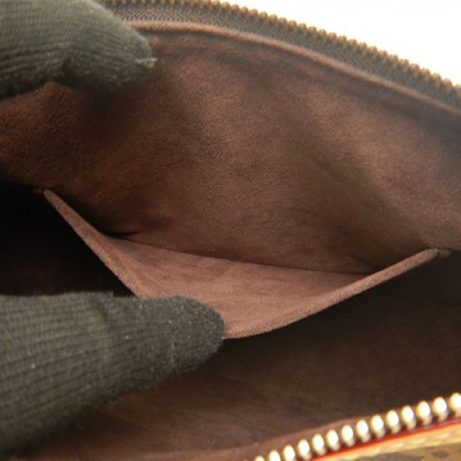 Louis Vuitton Monogram Looping