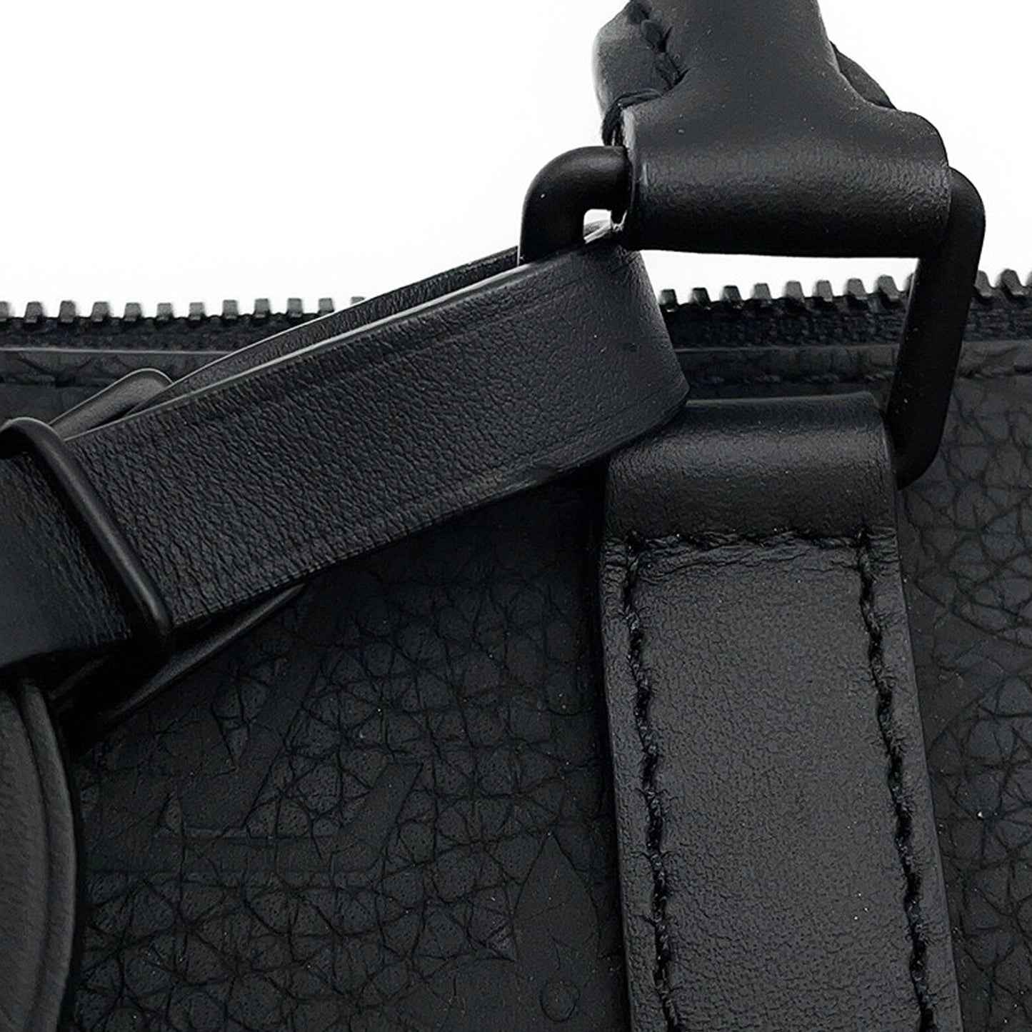 Louis Vuitton Monogram Taurillon Sac Plat Cross