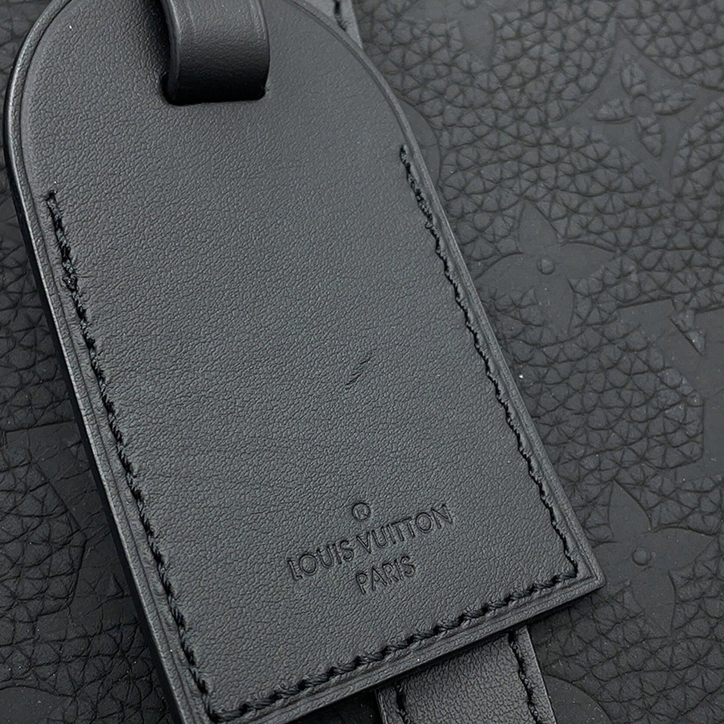 Louis Vuitton Monogram Taurillon Sac Plat Cross