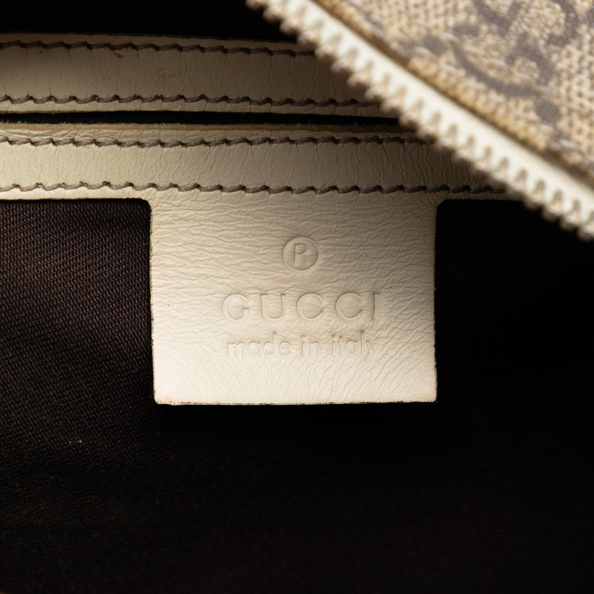 Gucci GG Supreme Crossbody