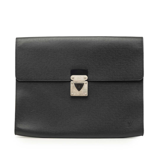 Louis Vuitton Taiga Minuto