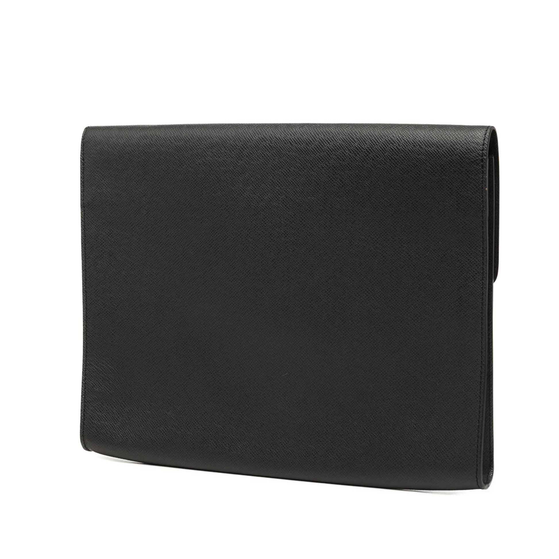 Louis Vuitton Taiga Minuto