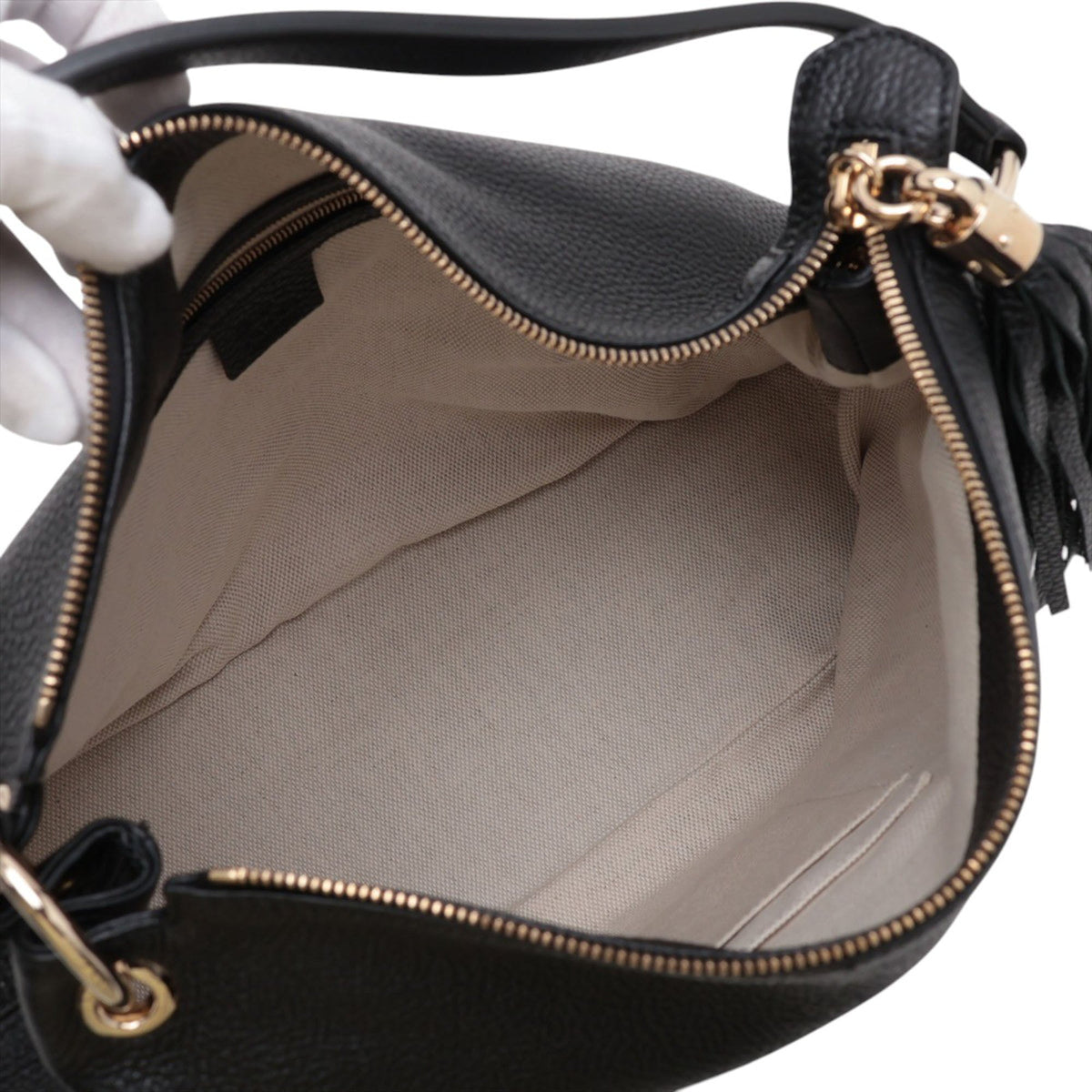 Gucci Large Pebbled Calfskin Soho Convertible Hobo — Black