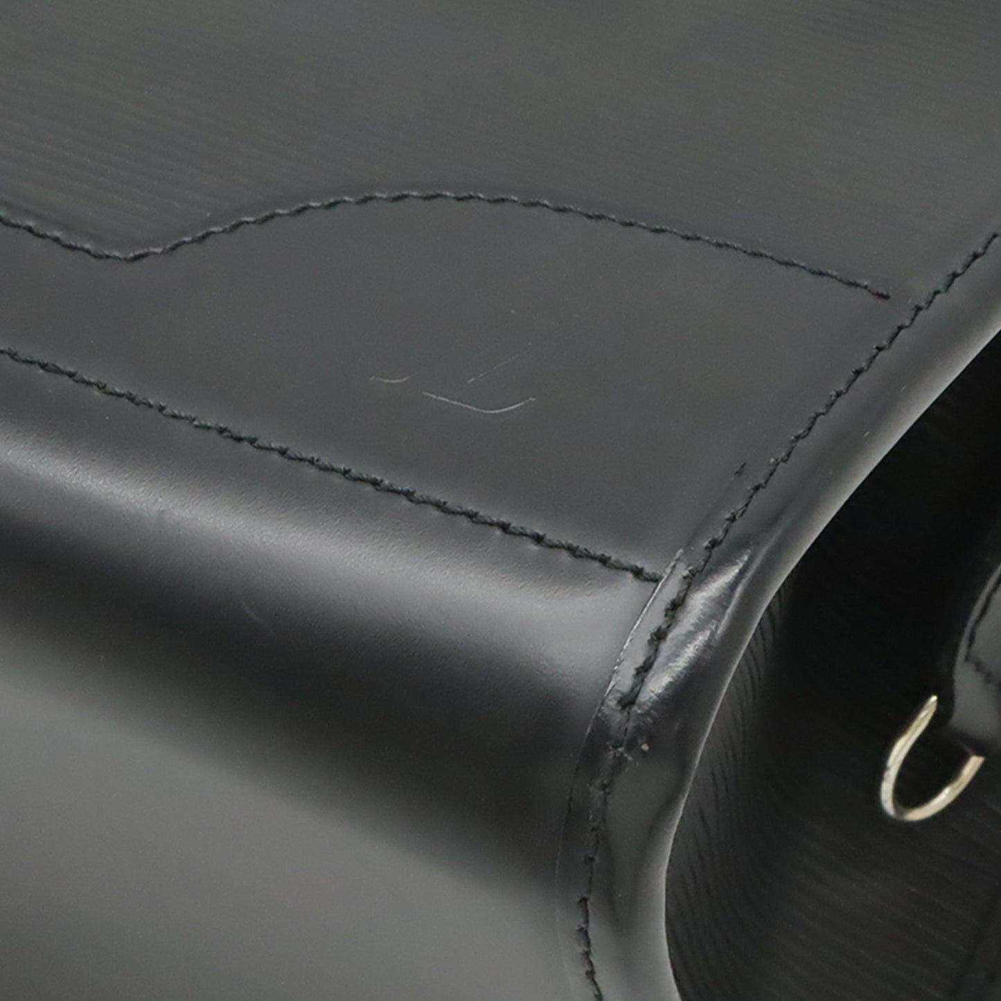 Louis Vuitton Epi Madeleine PM