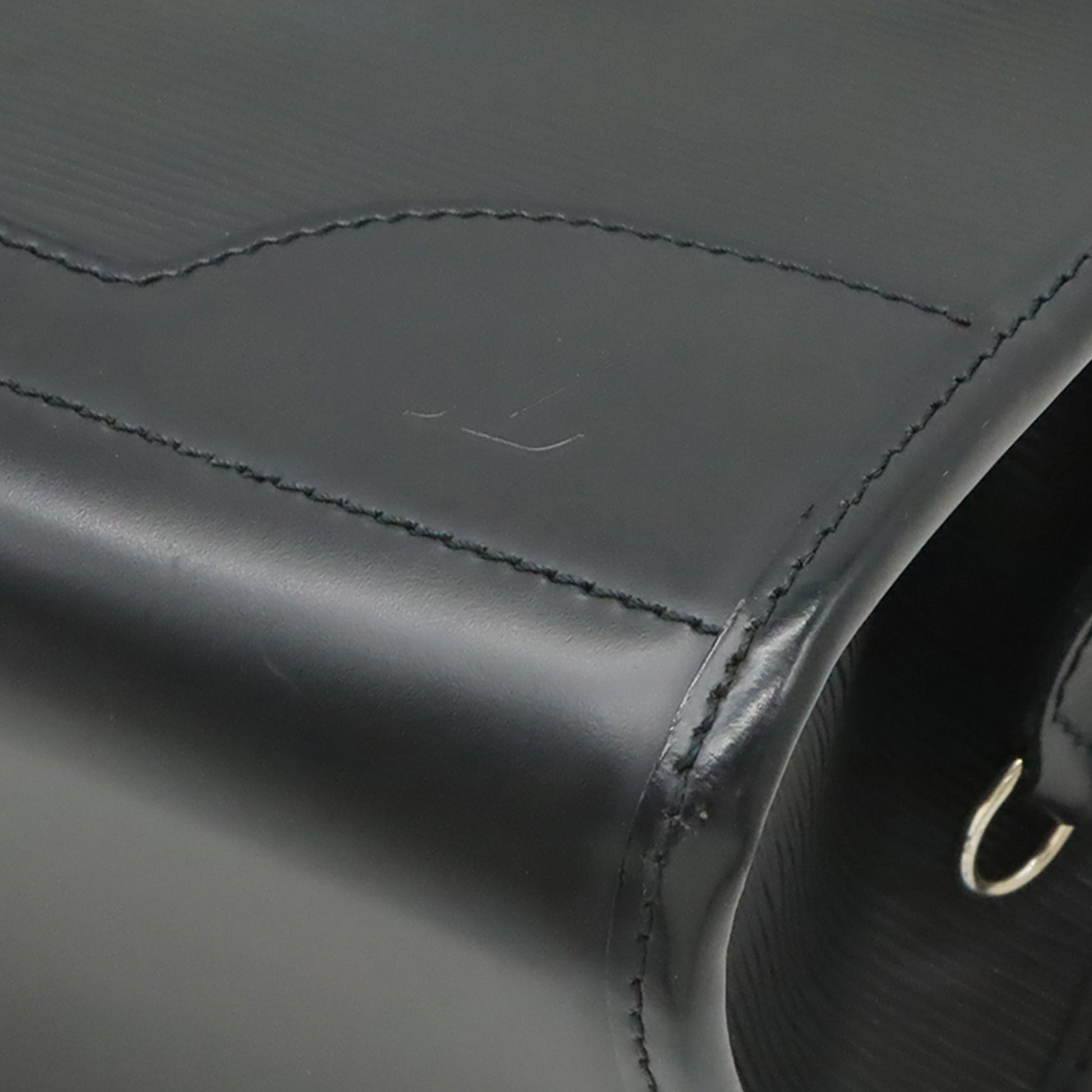 Louis Vuitton Epi Madeleine PM