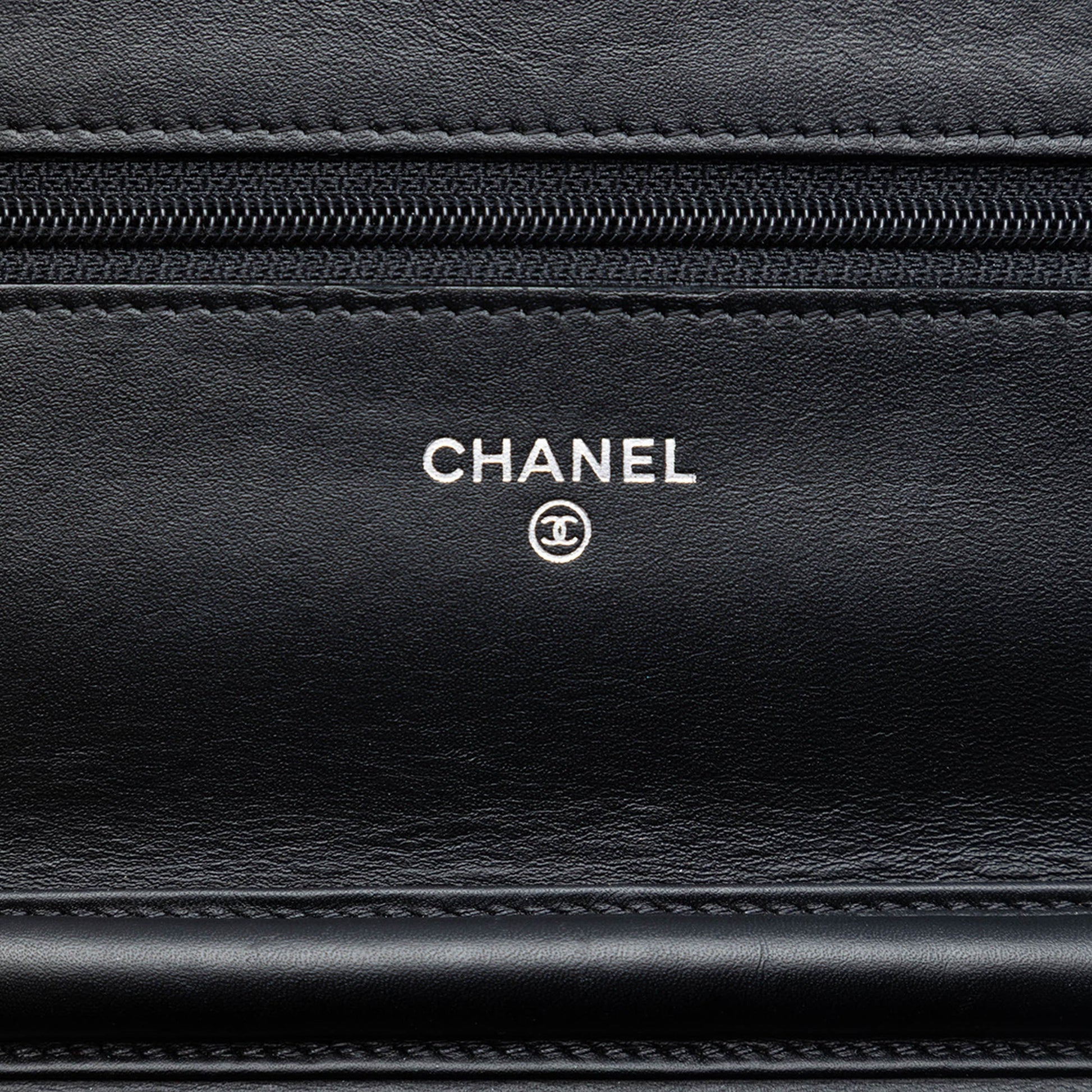 Chanel CC Patent Wallet On Chain