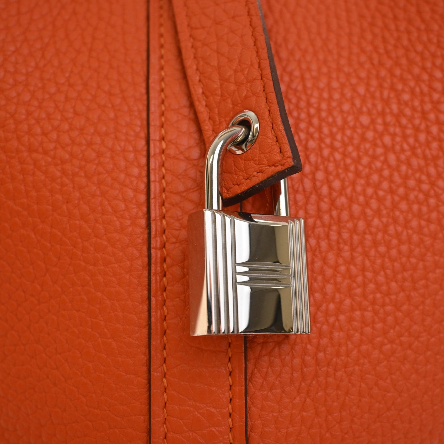 Hermès Clemence Picotin Lock 26