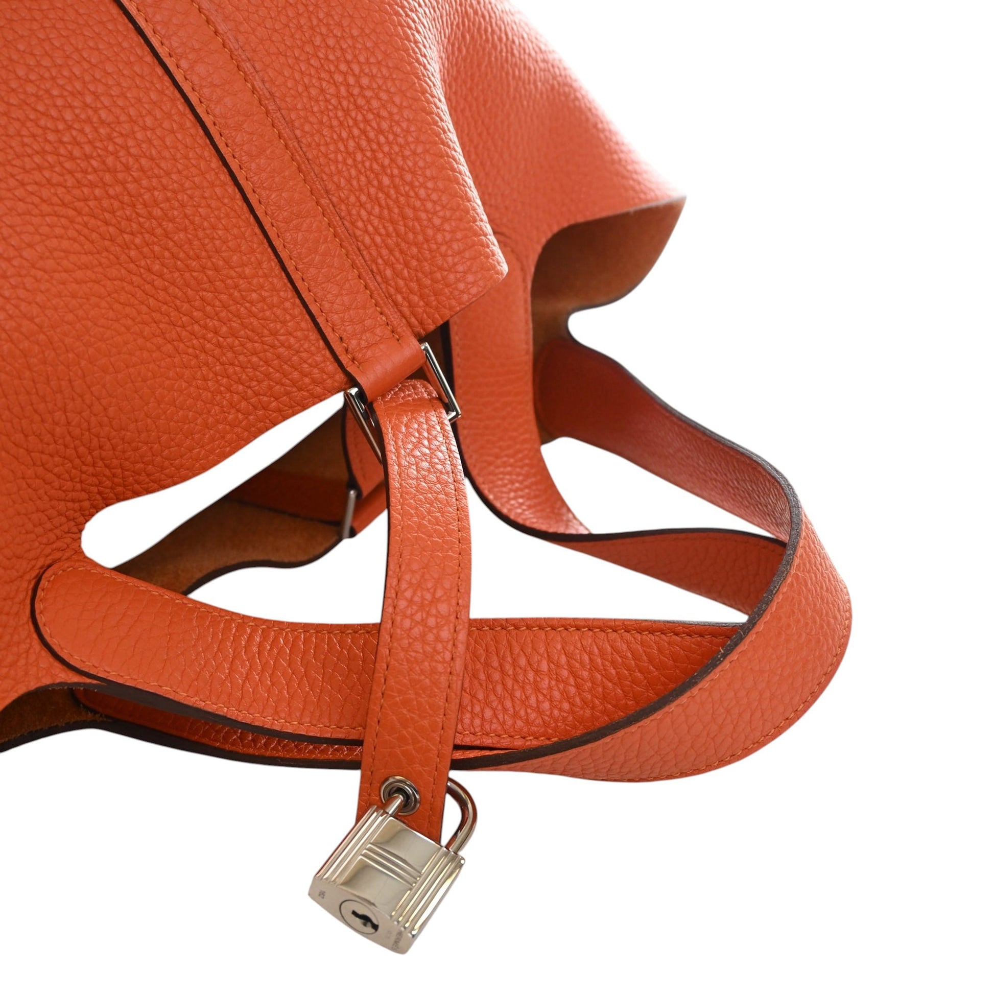 Hermès Clemence Picotin Lock 26