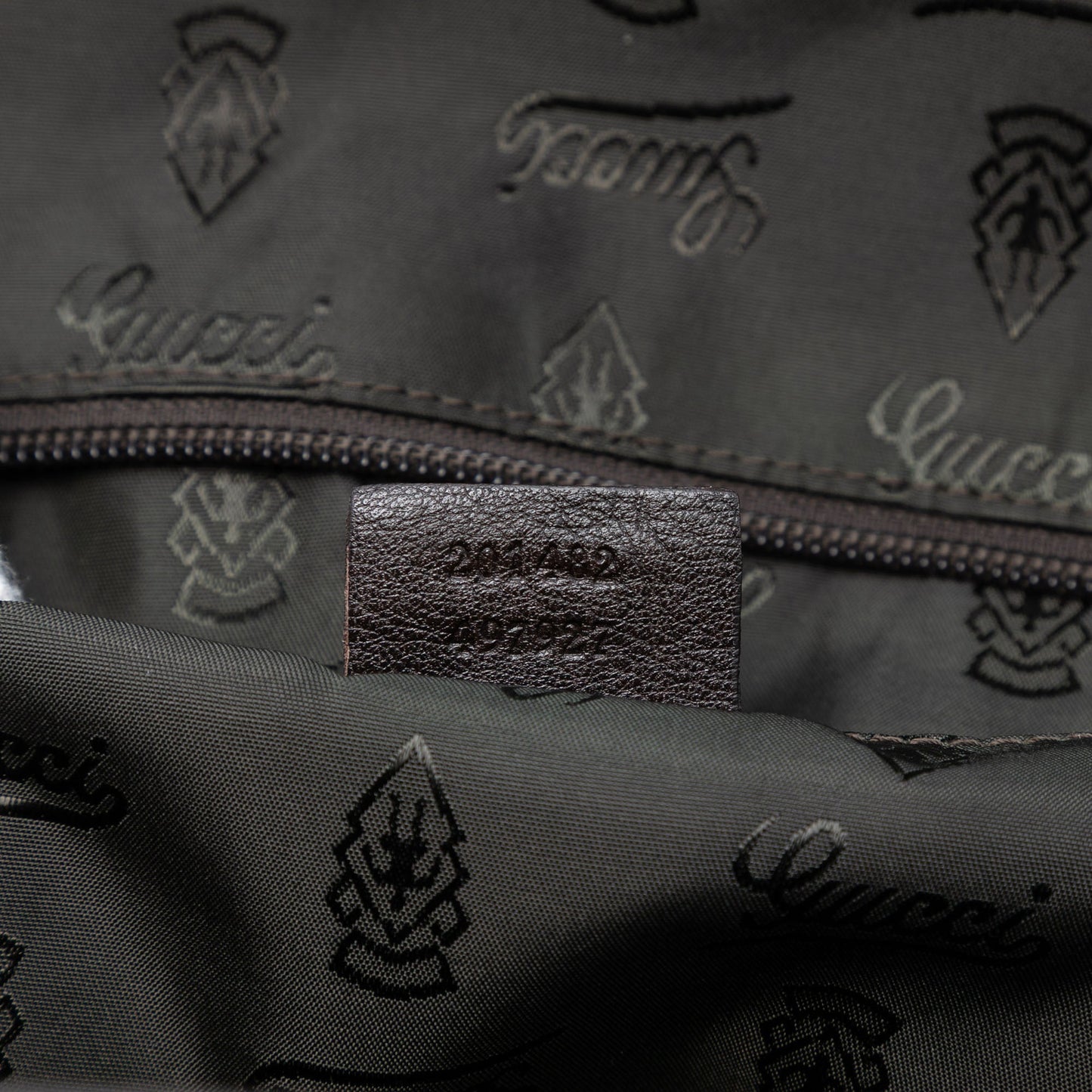 Gucci Large Guccissima Weekender Tote
