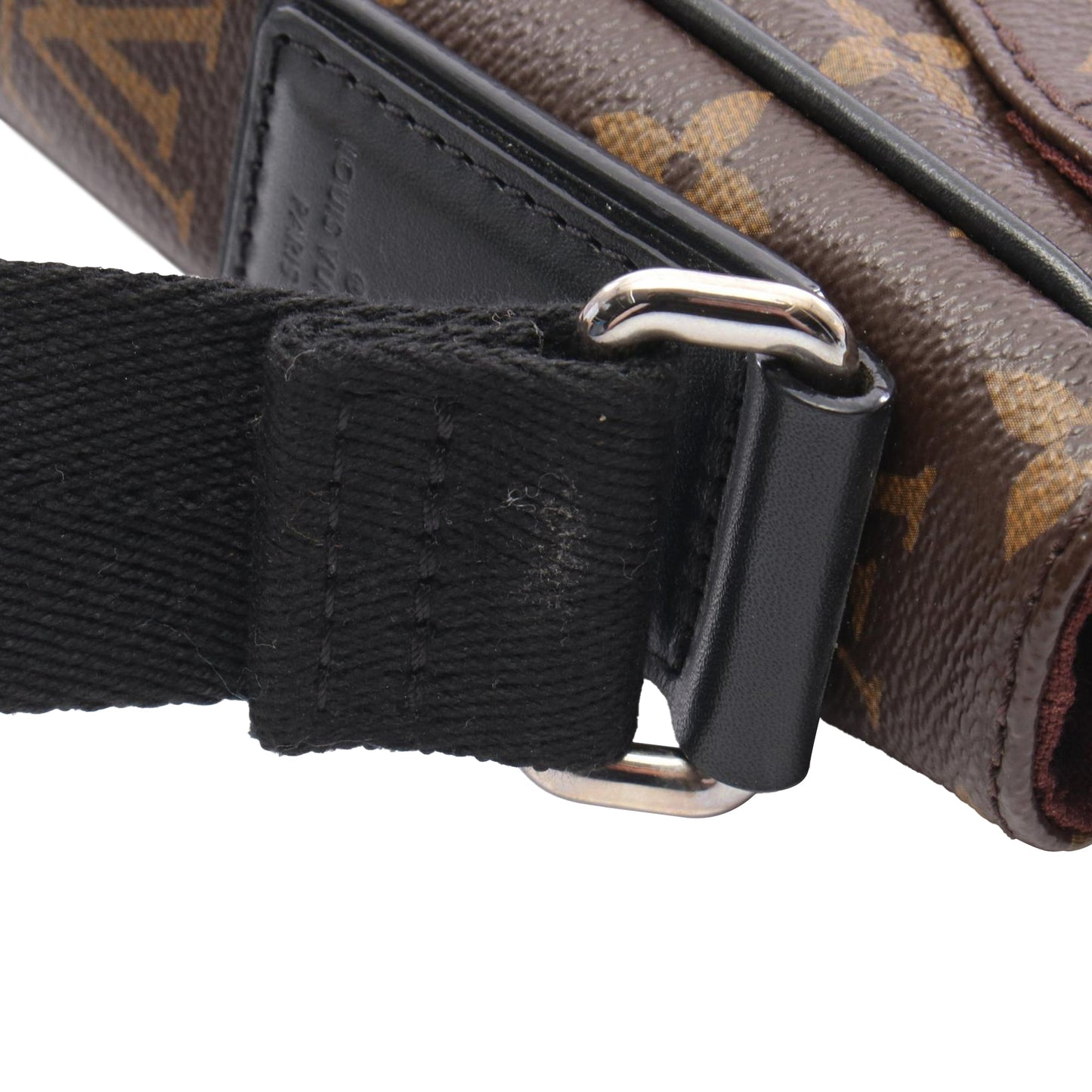 Louis Vuitton Monogram Macassar District MM
