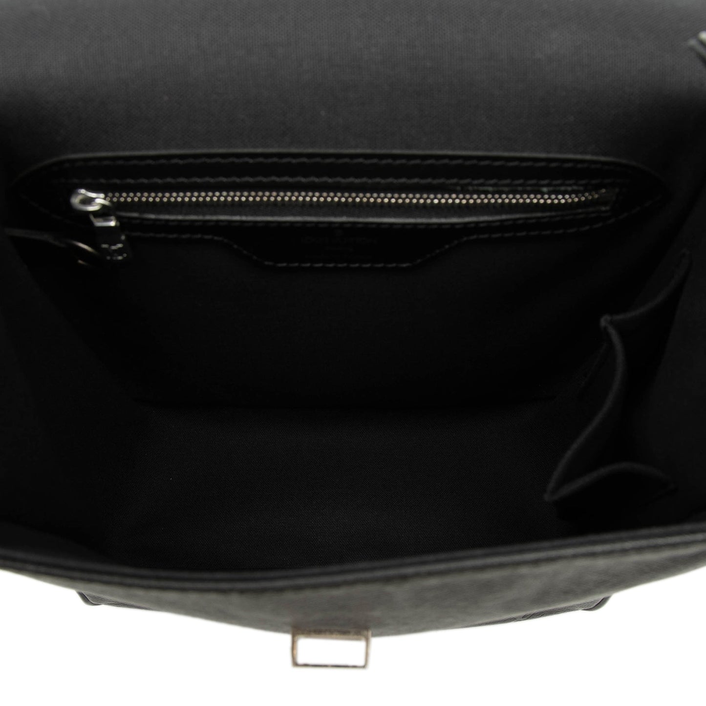 Louis Vuitton Taiga Yaranga