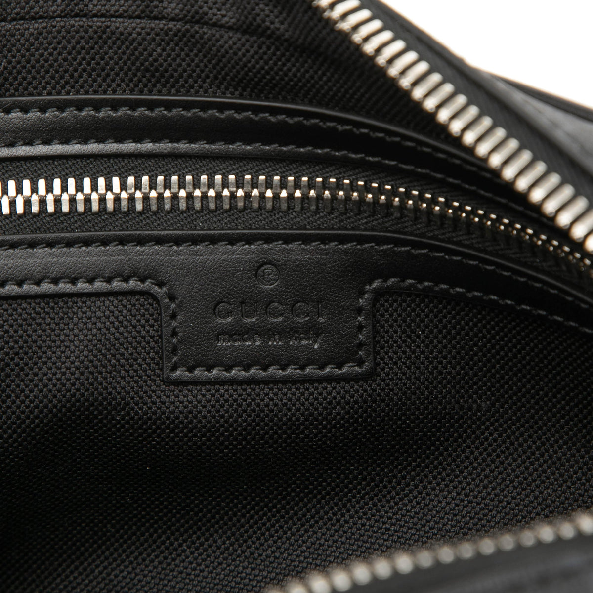 Gucci GG Supreme Web Belt Bag