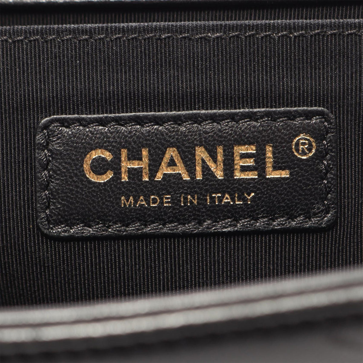 Chanel Old Medium Quilted Lambskin Boy Flap — Black