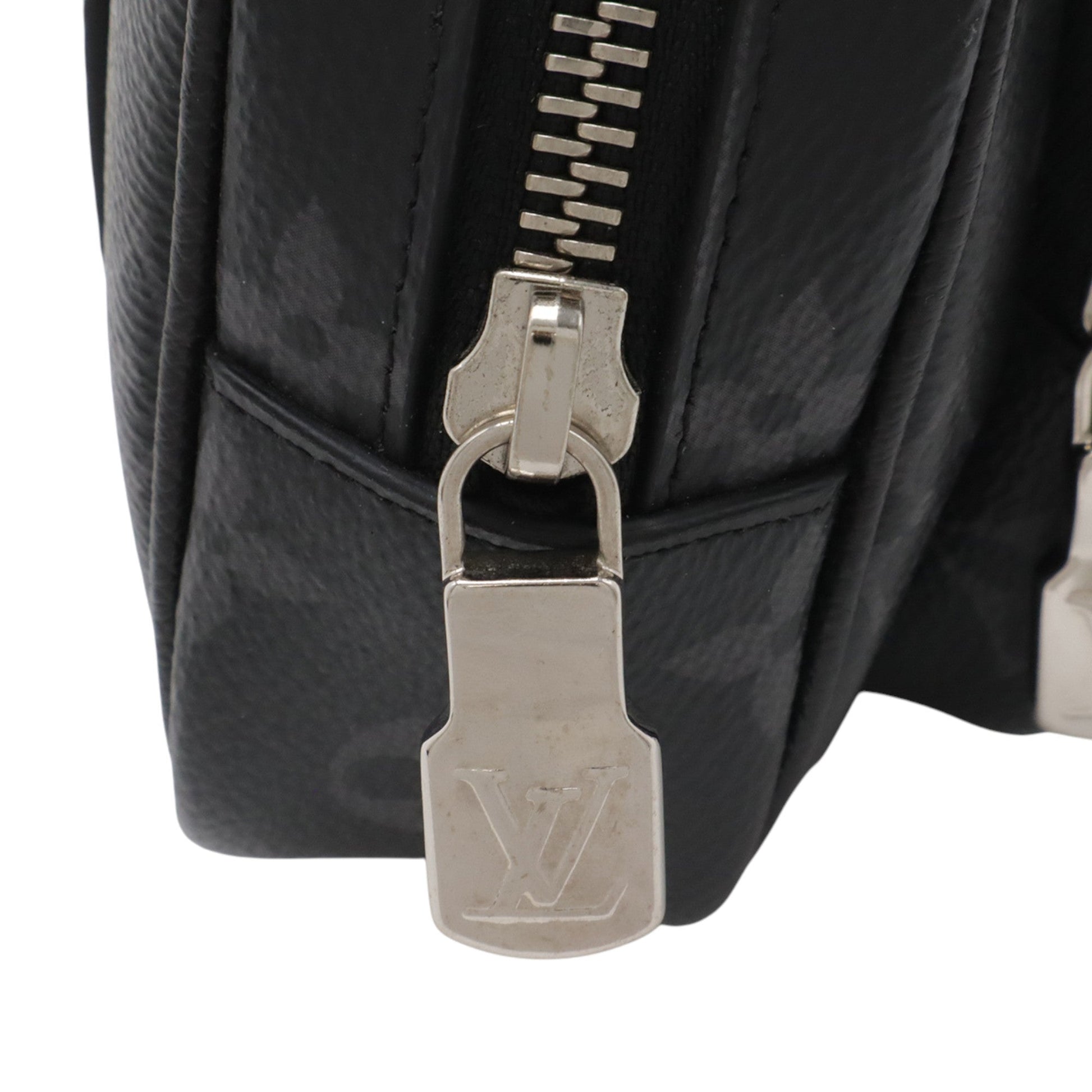 Louis Vuitton Monogram Eclipse Taigarama Outdoor Pouch