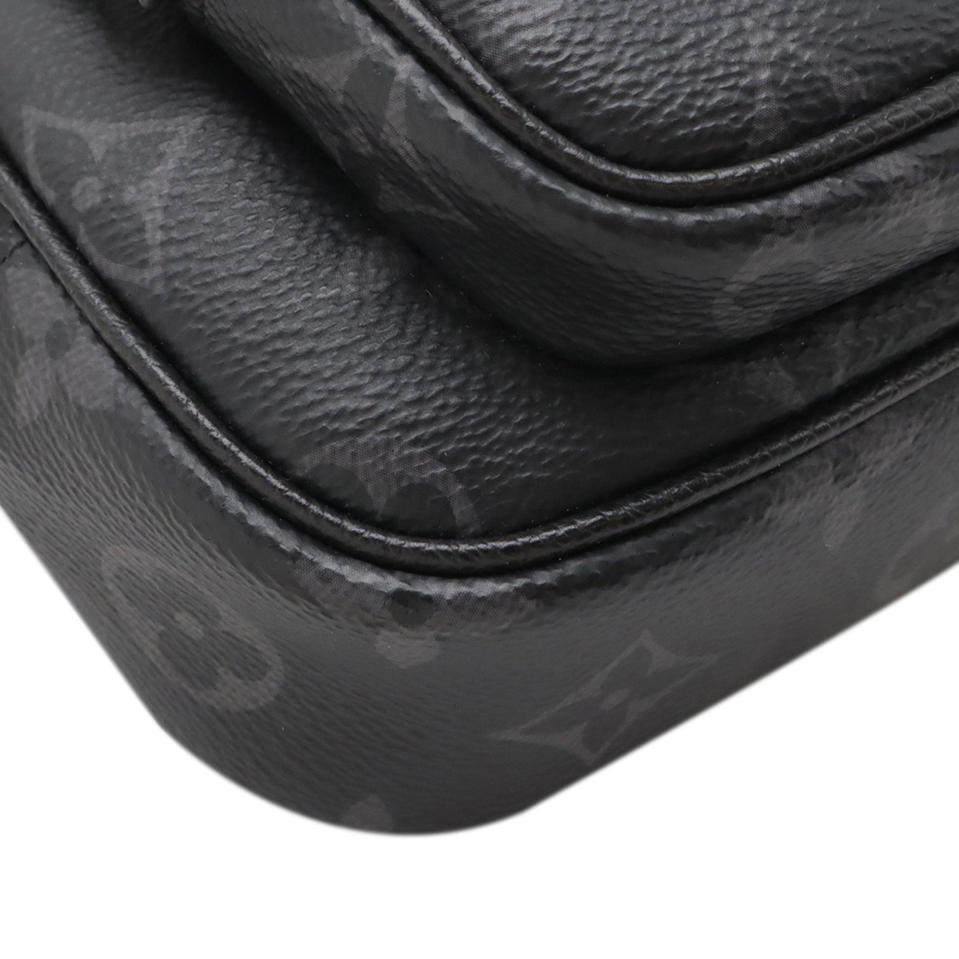 Louis Vuitton Monogram Eclipse Taigarama Outdoor Pouch
