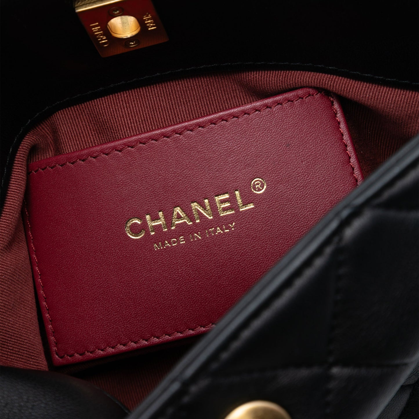 Chanel CC Quilted Lambskin Chain Shoulder Bag