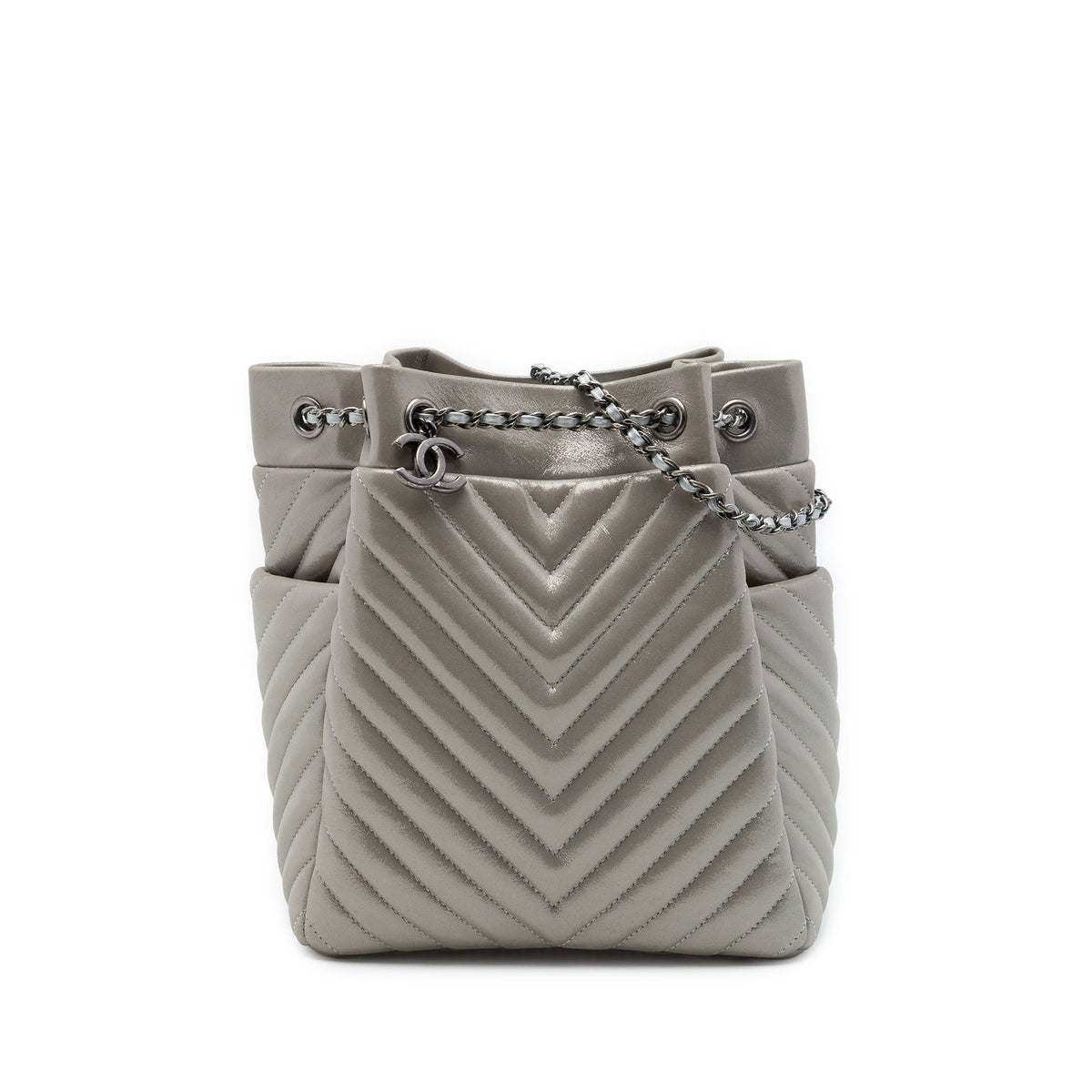 Chanel Small Chevron Iridescent Calfskin Urban Spirit Bucket Bag — Silver