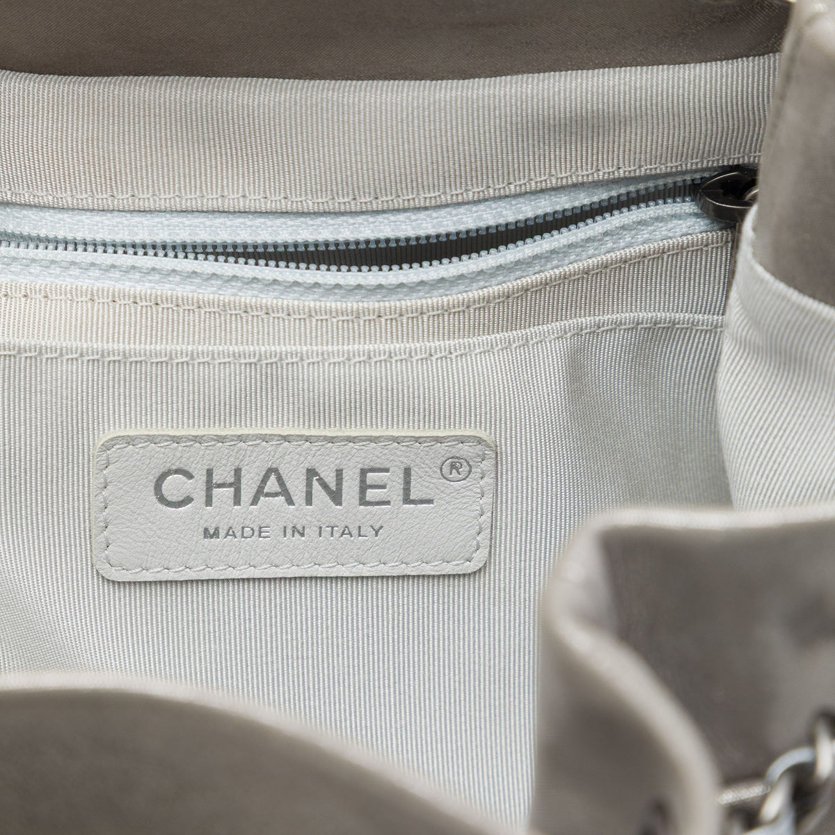 Chanel Small Chevron Iridescent Calfskin Urban Spirit Bucket Bag — Silver