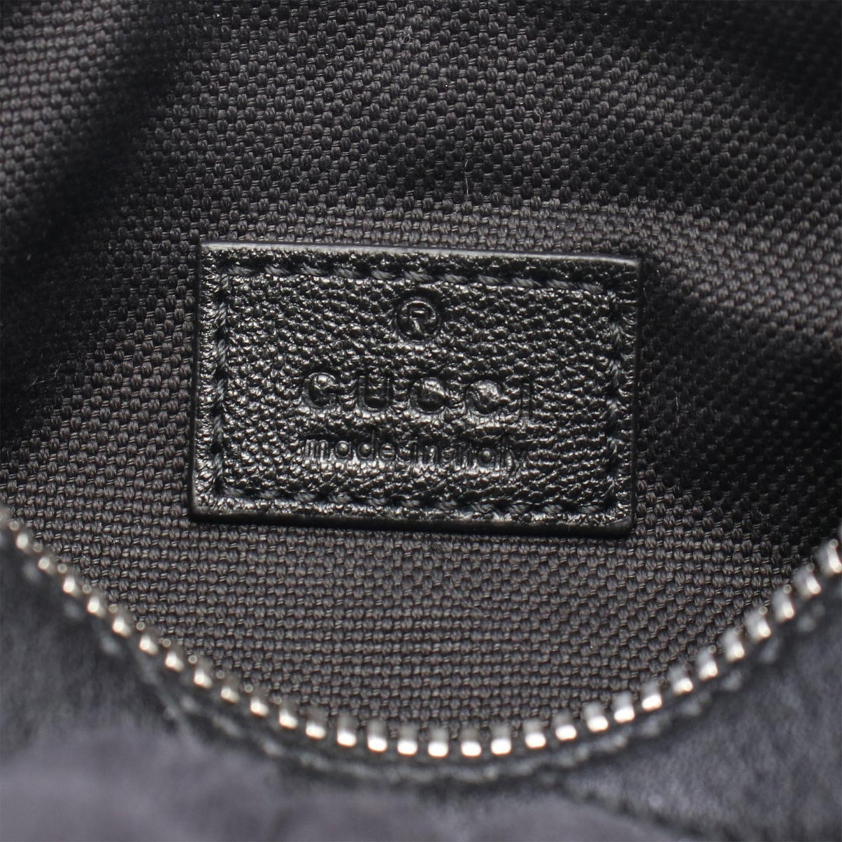 Gucci Mini Leather Blondie Barrel Shoulder Bag