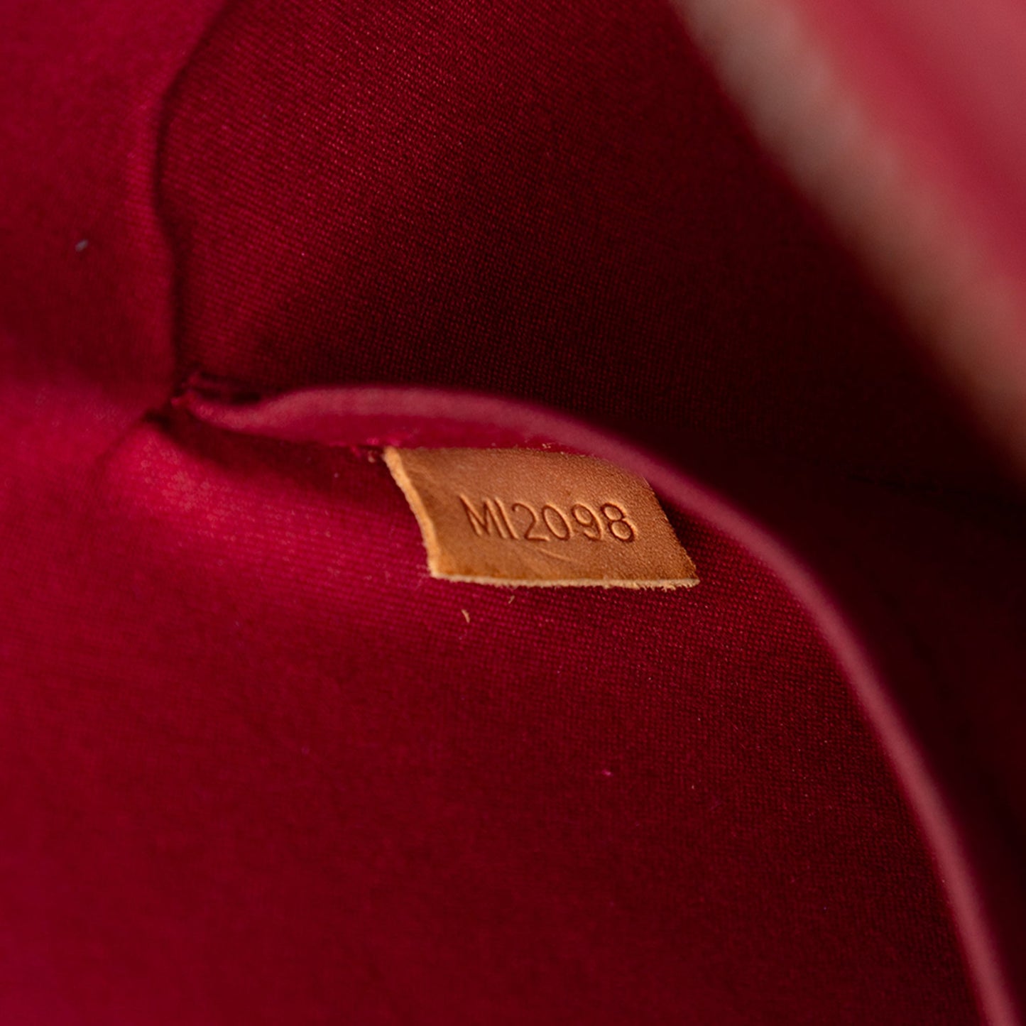 Louis Vuitton Monogram Vernis Alma GM