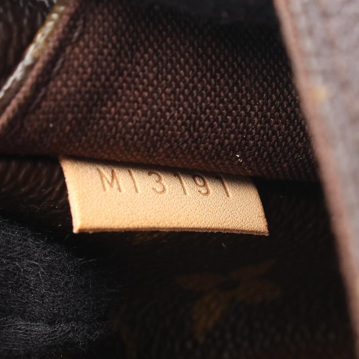 Louis Vuitton Monogram Menilmontant MM