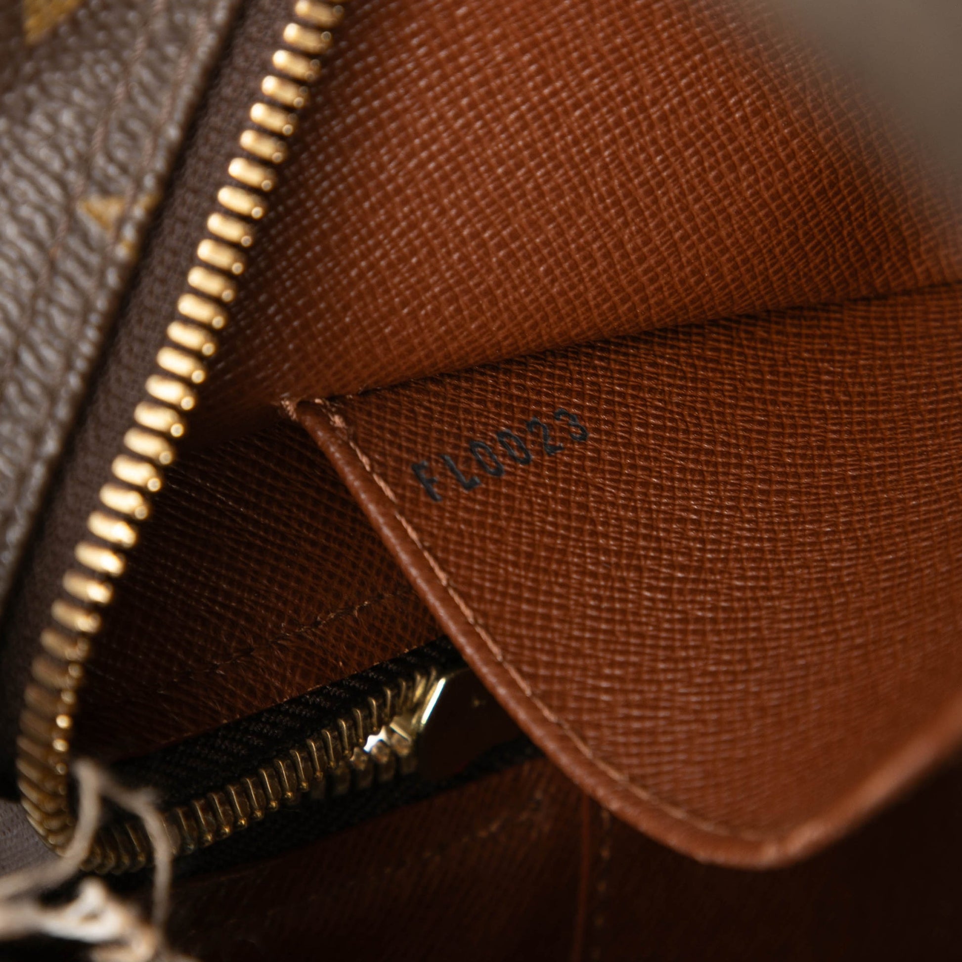 Louis Vuitton Monogram Cite MM