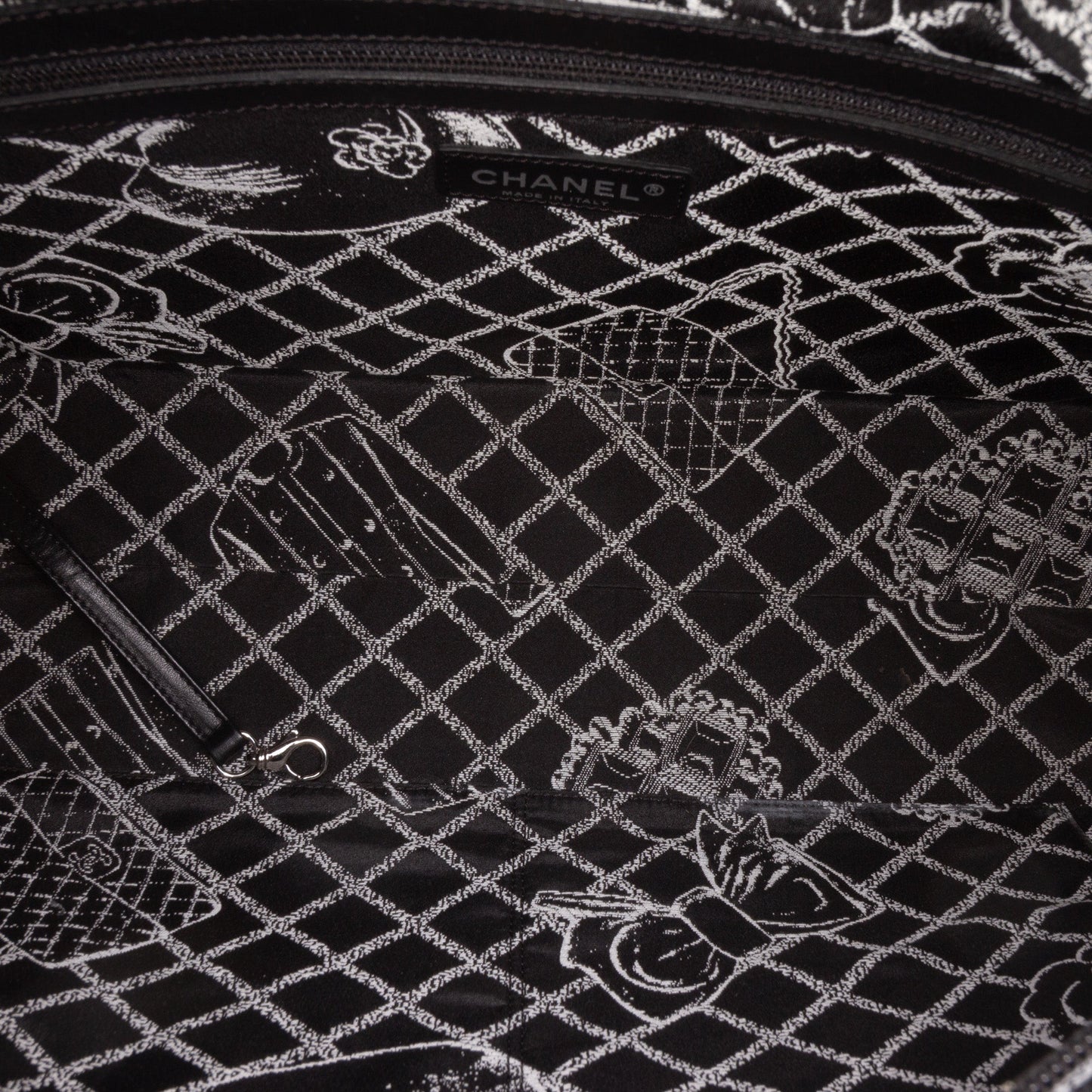 Chanel Large Calfskin Essential 31 Rue Cambon Shopping Tote