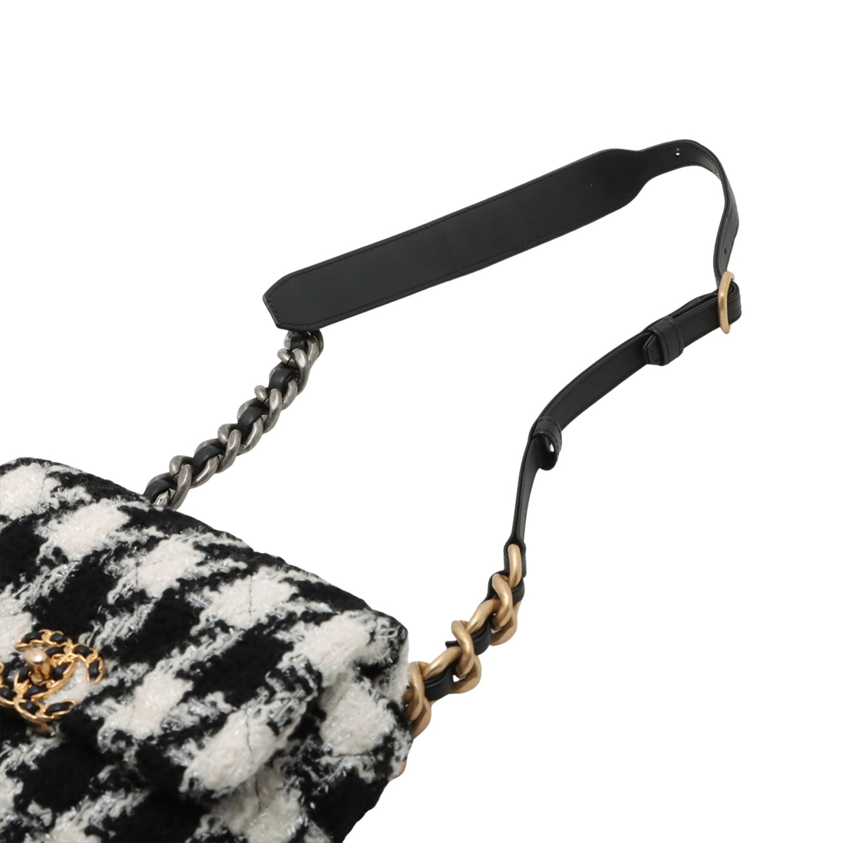 Chanel Houndstooth Tweed 19 Belt Bag
