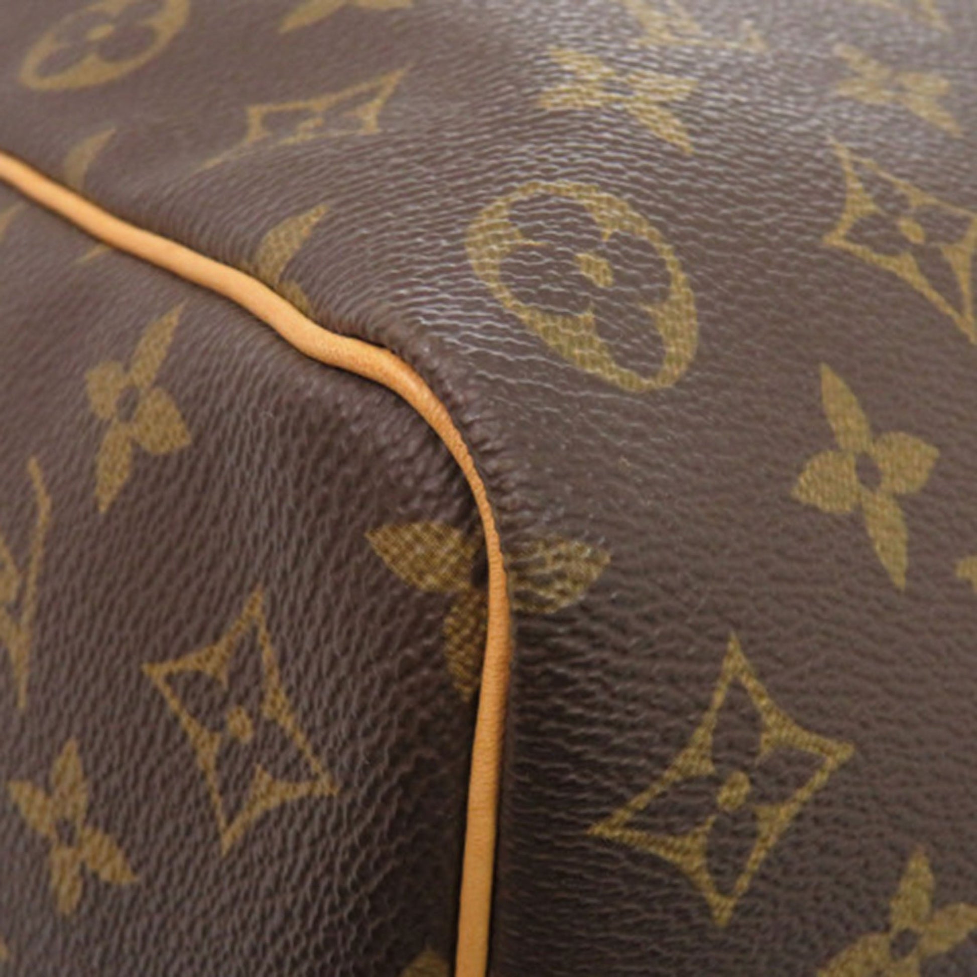 Louis Vuitton Monogram Keepall 50