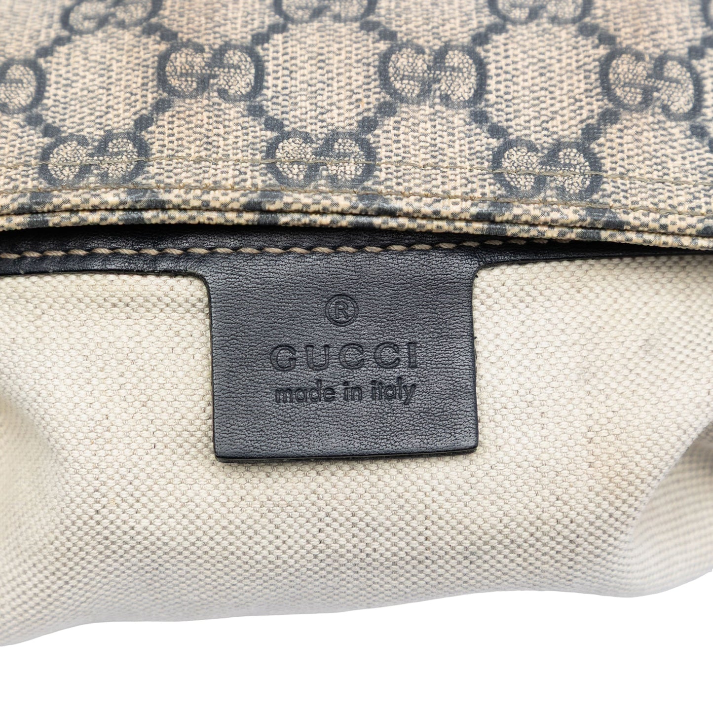 Gucci GG Supreme Crossbody