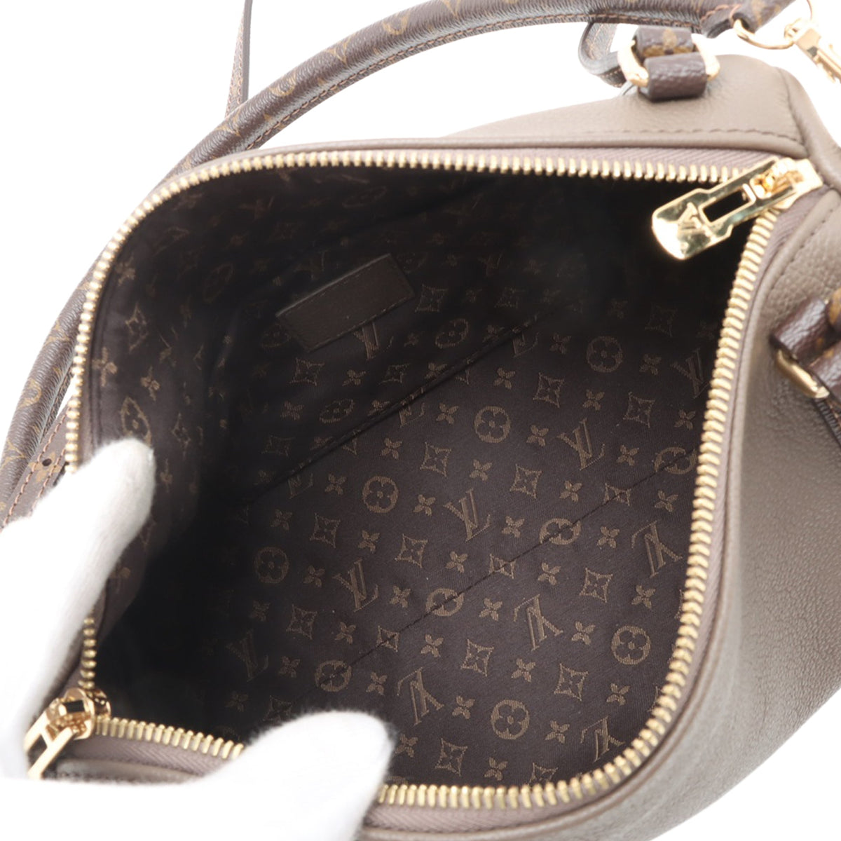 Louis Vuitton Monogram Express PM