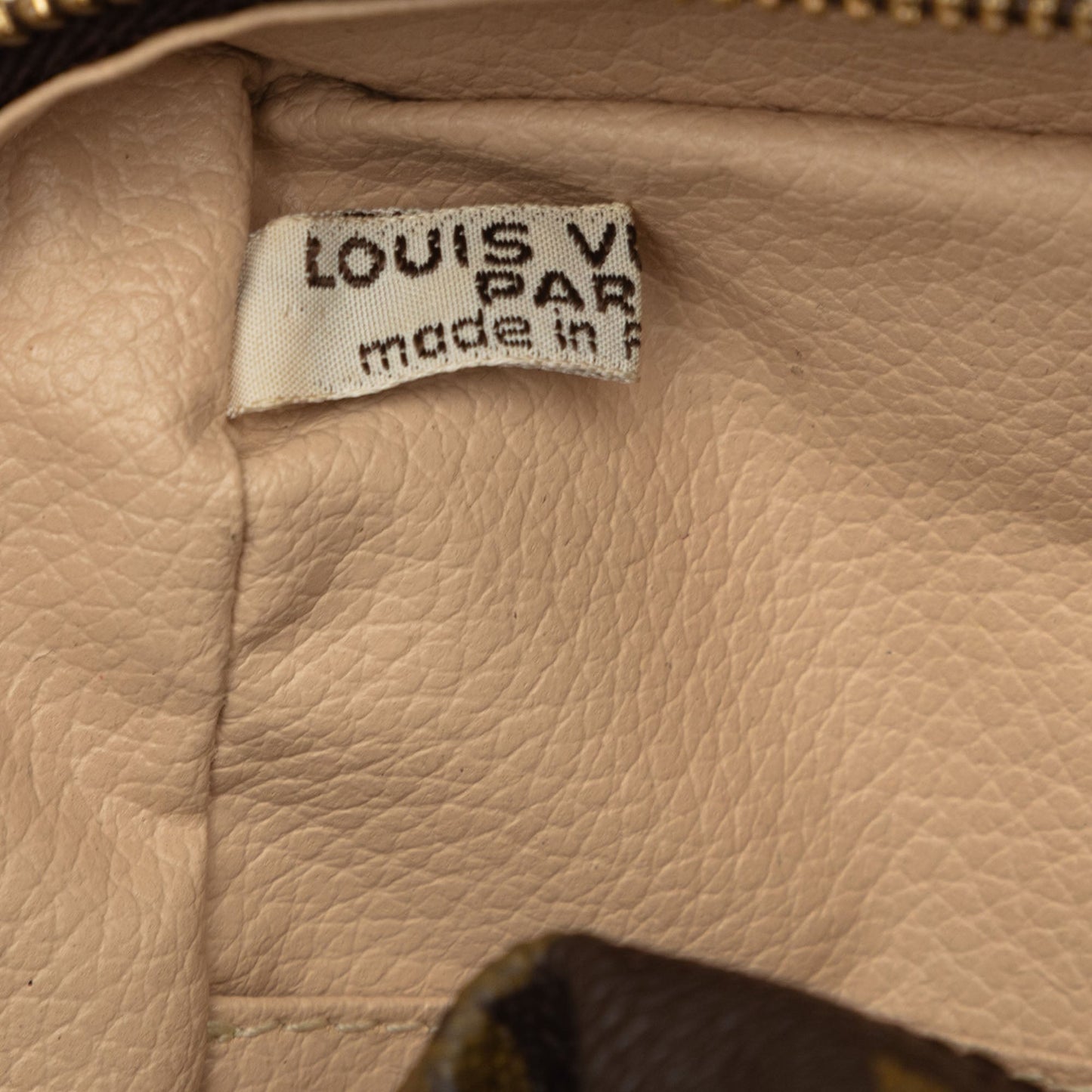 Louis Vuitton Monogram Trousse Toilette 28