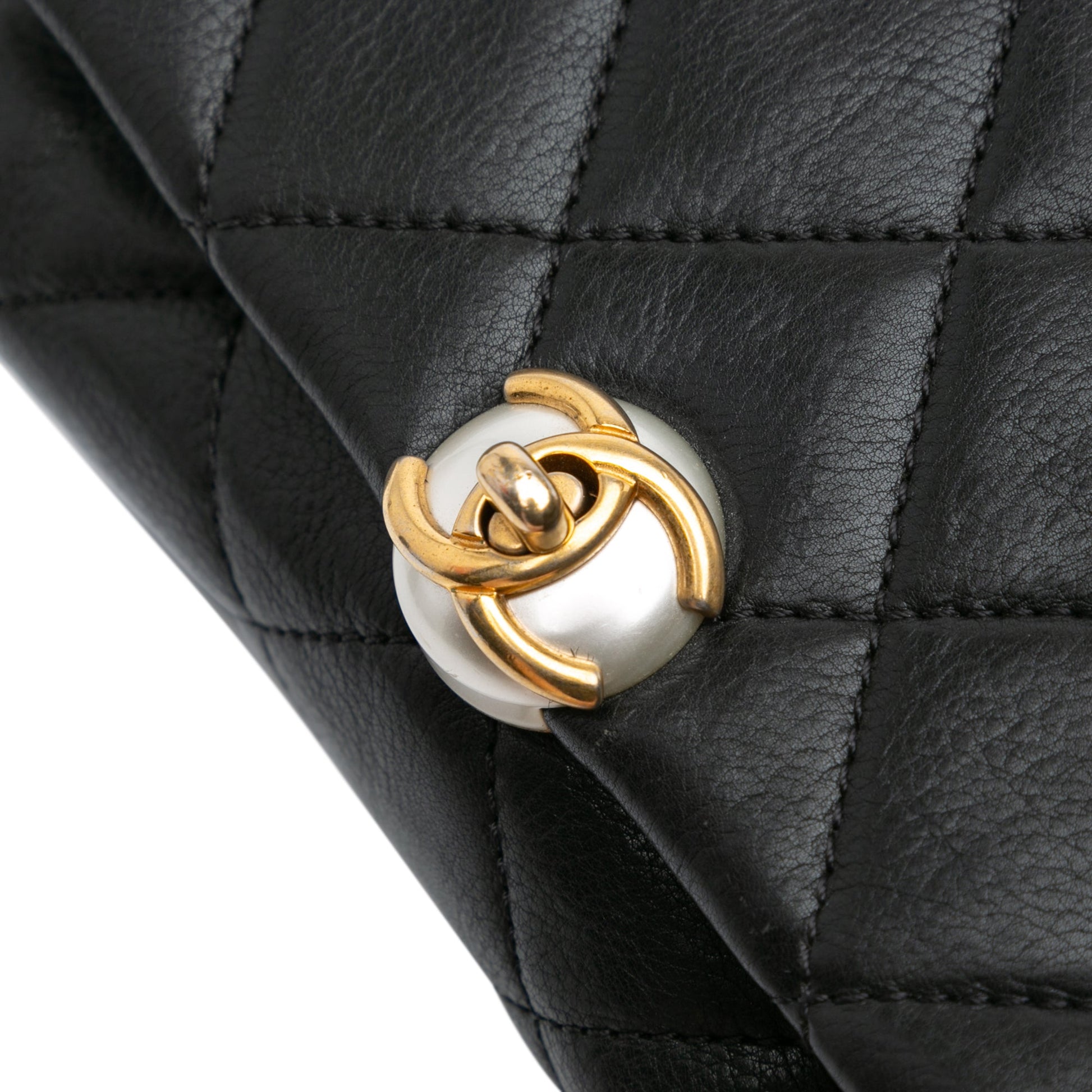 Chanel Mini Quilted Calfskin Pearl CC Accordion Flap