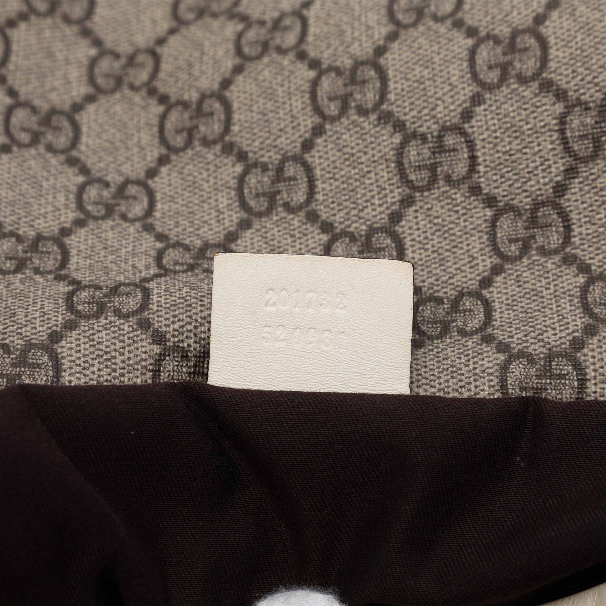 Gucci GG Supreme Crossbody