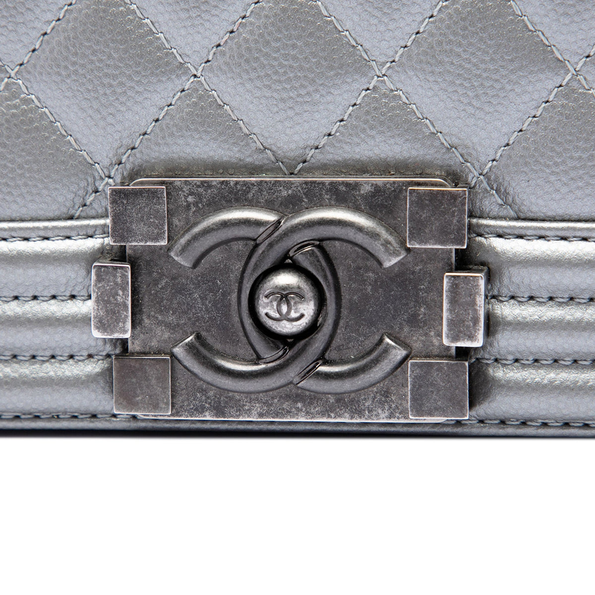 Chanel Old Medium Quilted Metallic Caviar Boy Flap — Gray