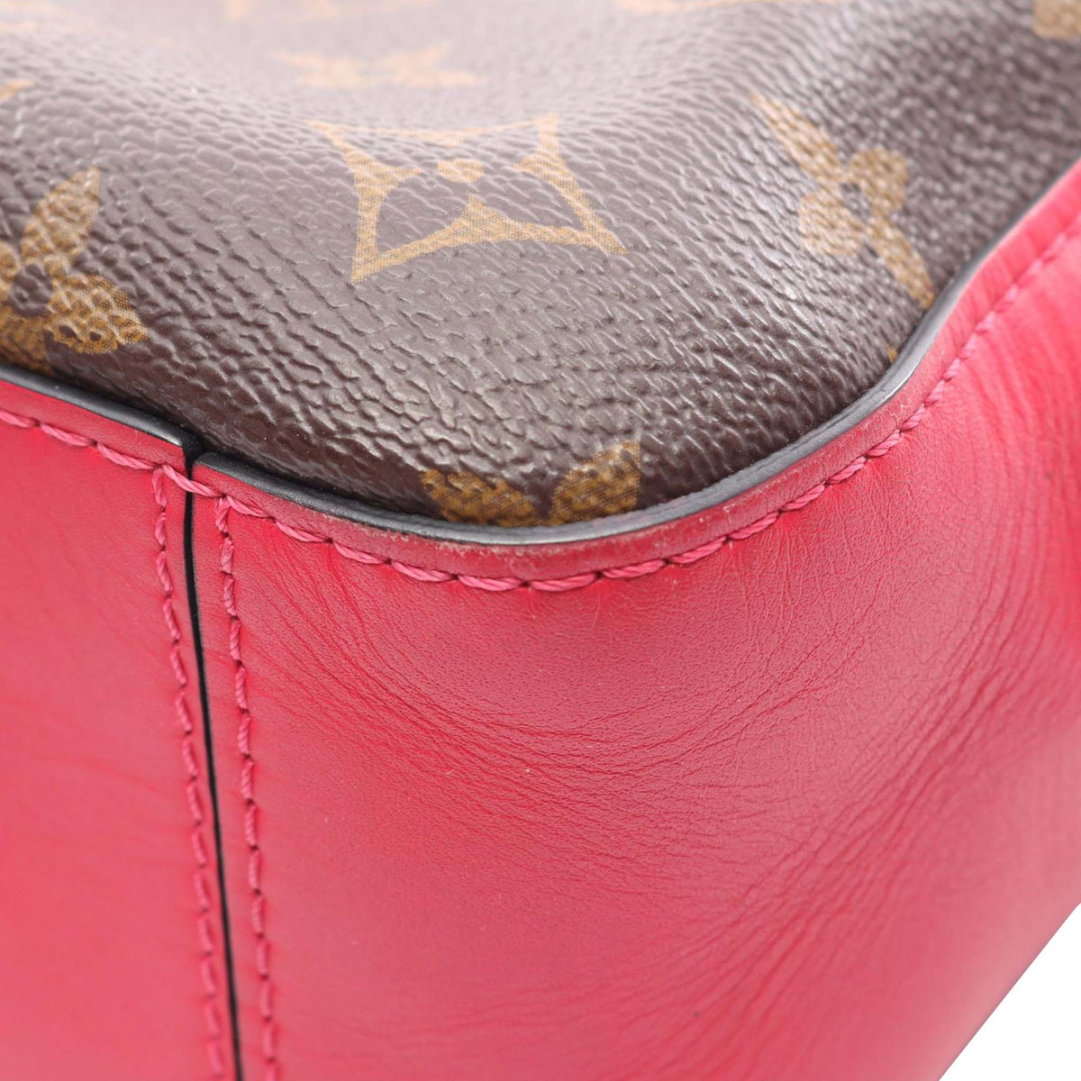 Louis Vuitton Monogram Saintonge