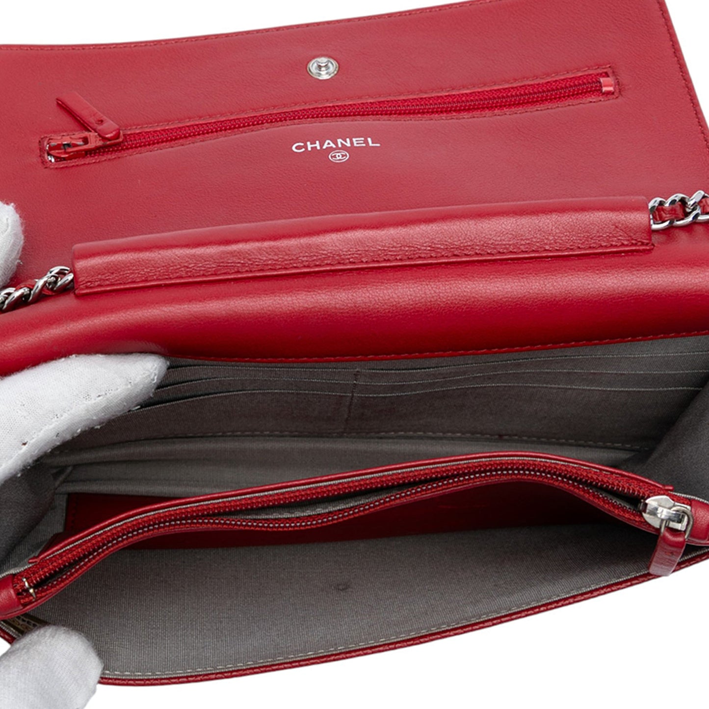 Chanel CC Caviar Wallet On Chain
