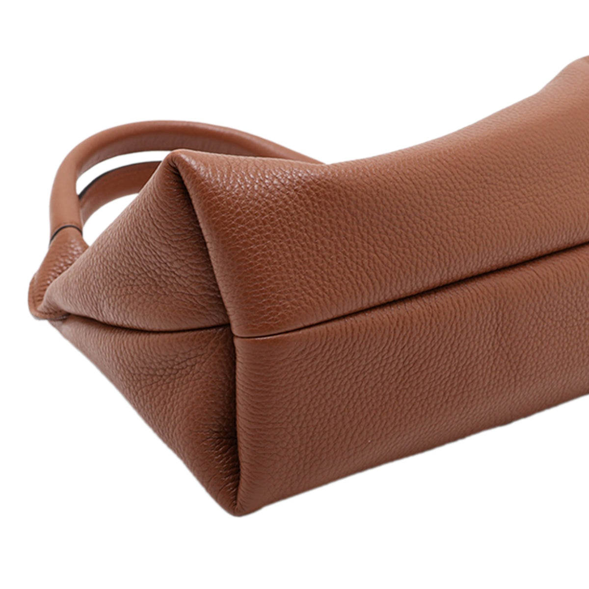 Gucci Maxi Grained Calfskin Softbit Hobo — Brown