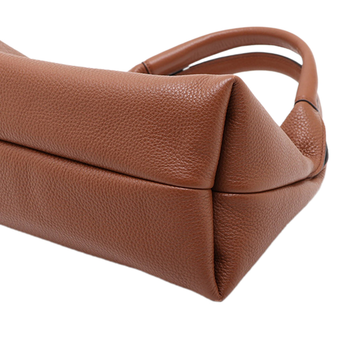 Gucci Maxi Grained Calfskin Softbit Hobo — Brown