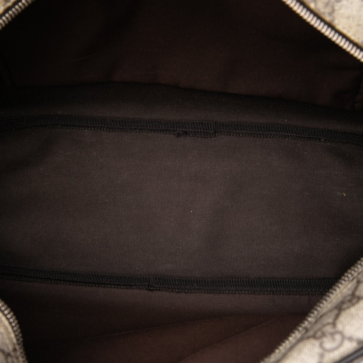 Gucci GG Supreme Crossbody — Beige
