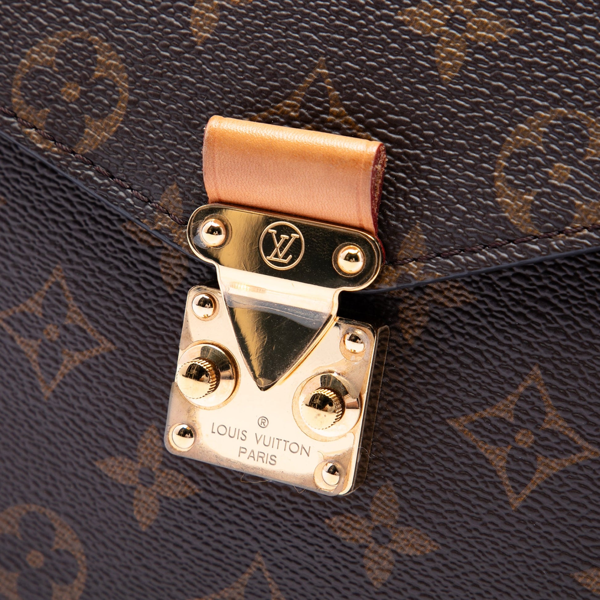 Louis Vuitton Monogram Pochette Metis