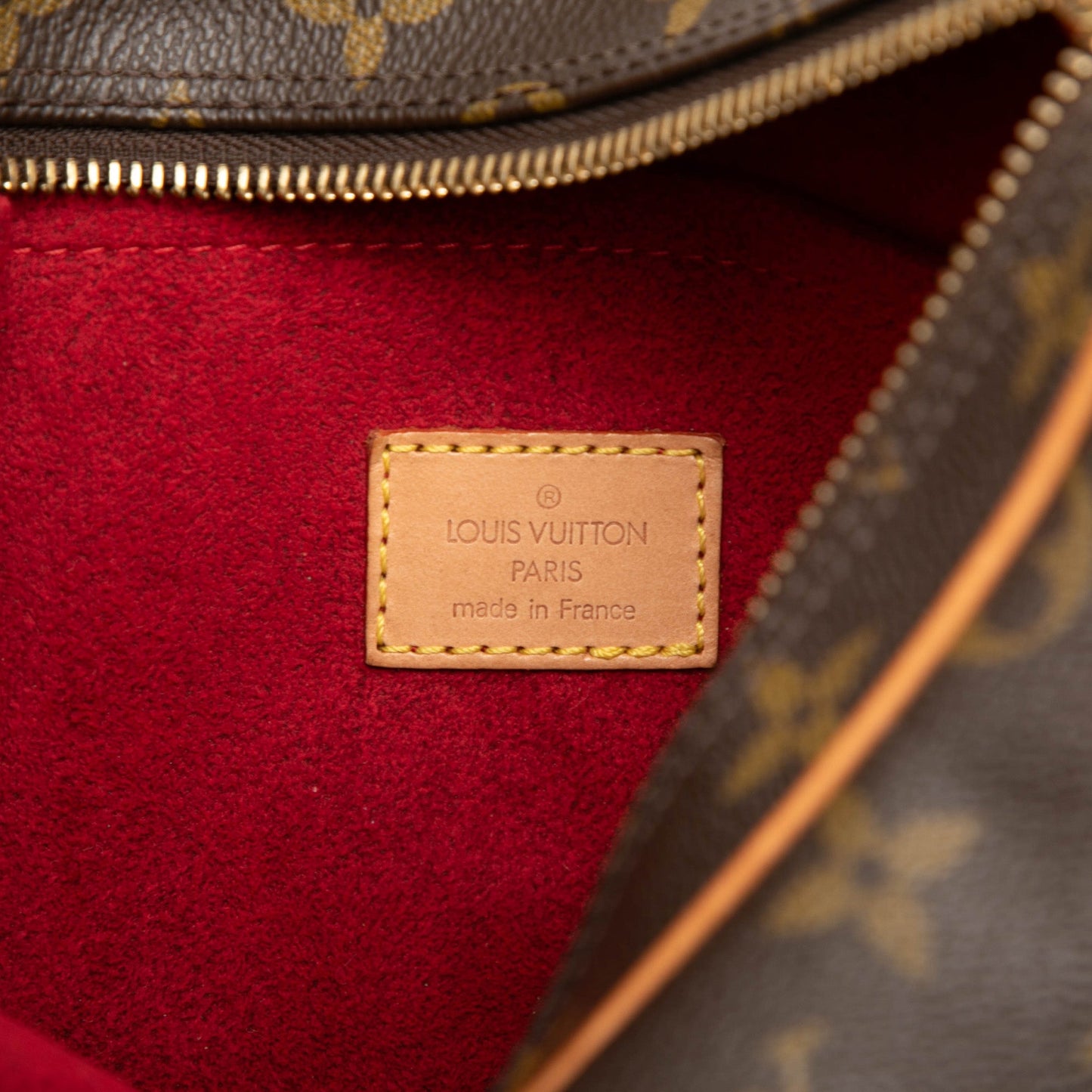 Louis Vuitton Monogram Croissant MM
