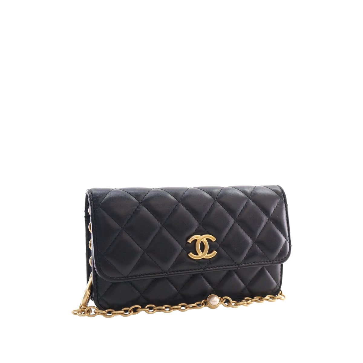 Chanel CC Quilted Lambskin Enamel and Pearl Wallet On Chain — Black
