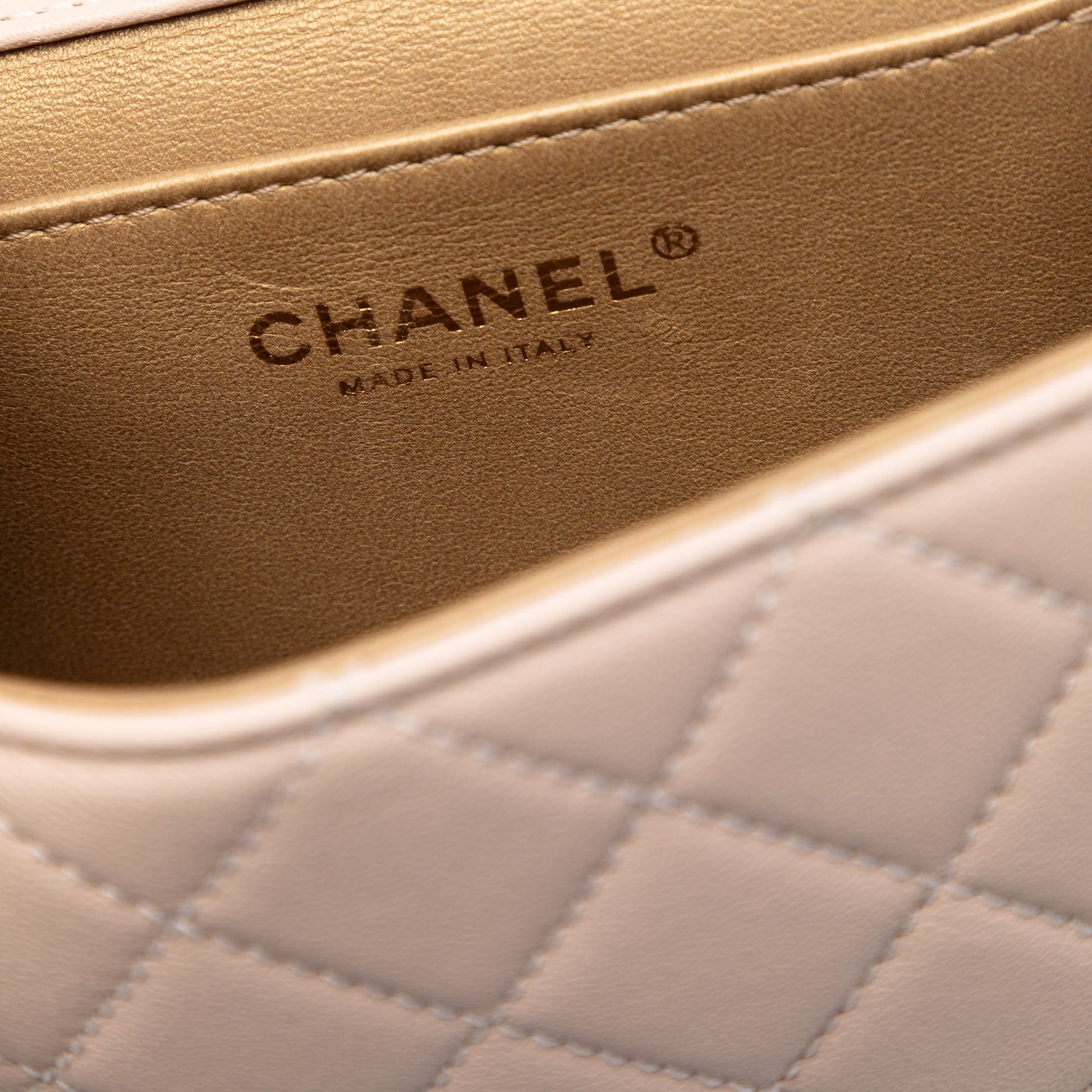 Chanel Small Quilted Lambskin Chic Pearls Flap
