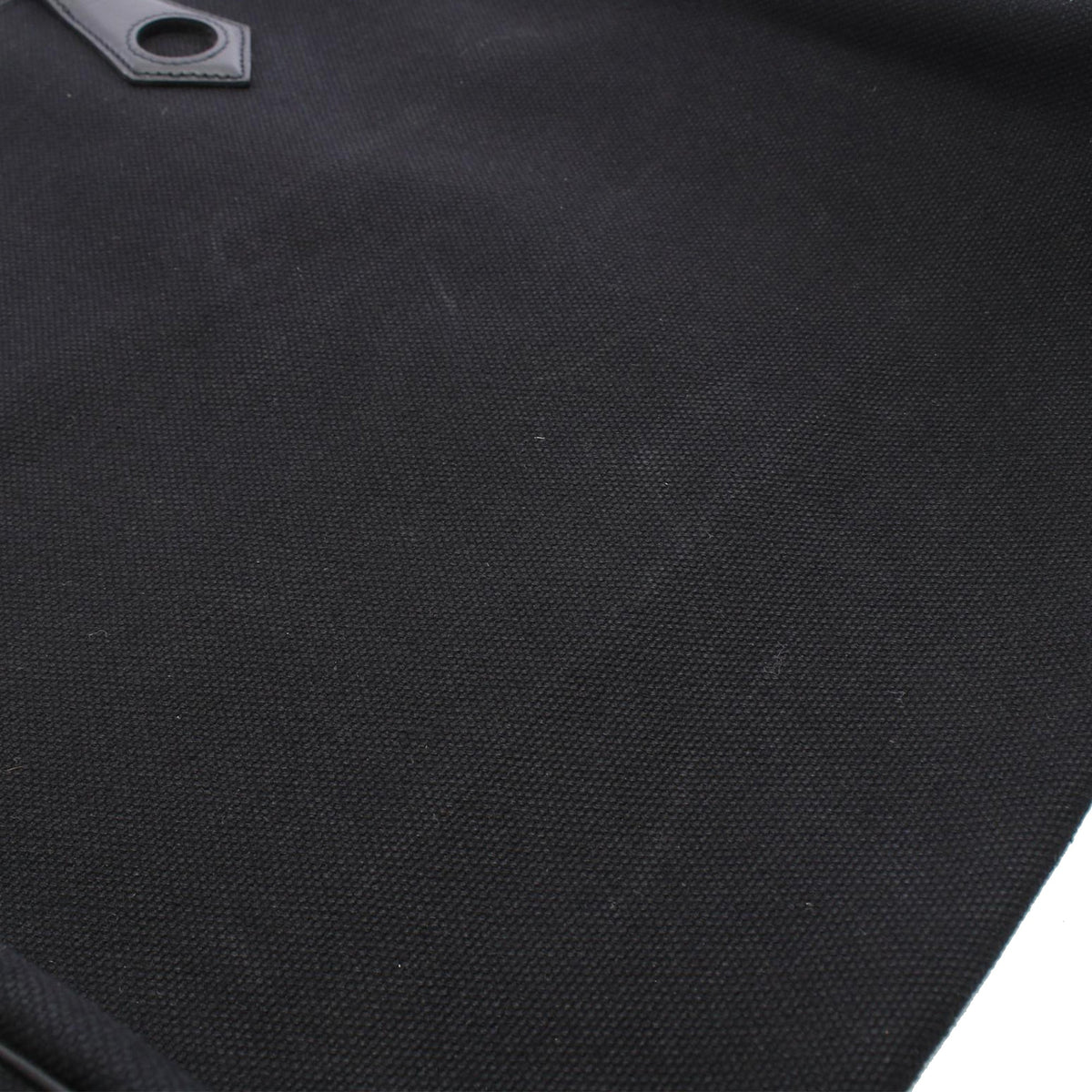 Hermès Toile Heeboo MM — Black