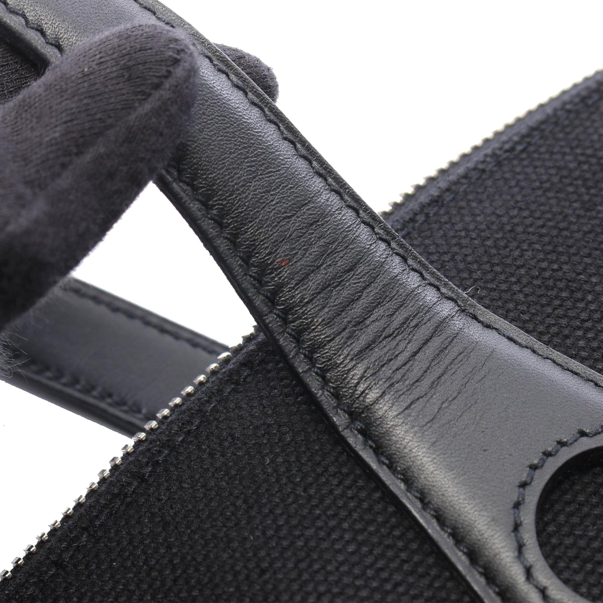 Hermès Toile Heeboo MM — Black