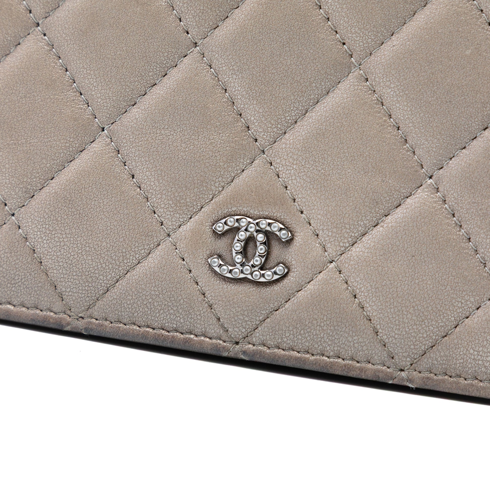 CC Quilted Lambskin Full Flap Wallet on Chain